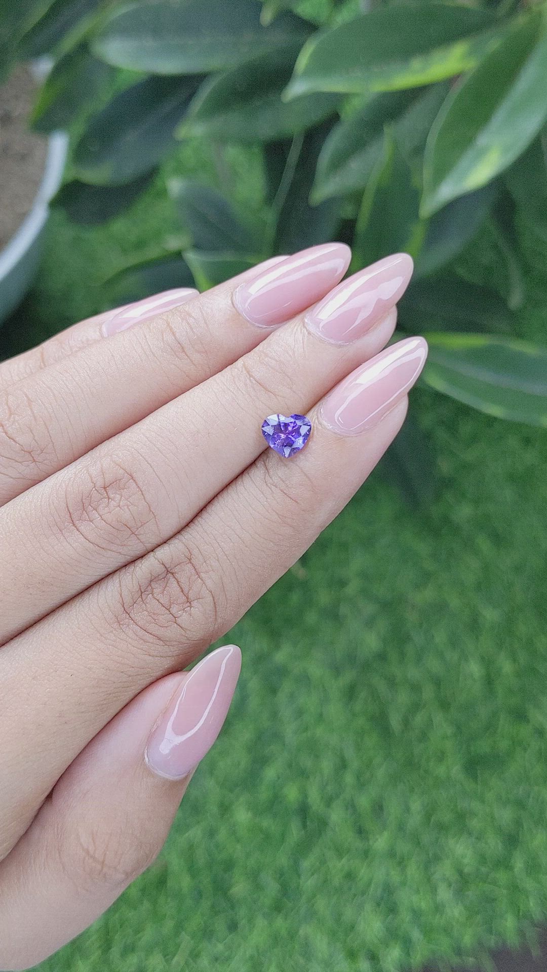 1.05 Ct. Purplish Blue Sapphire from Ceylon (Sri Lanka) Size Video