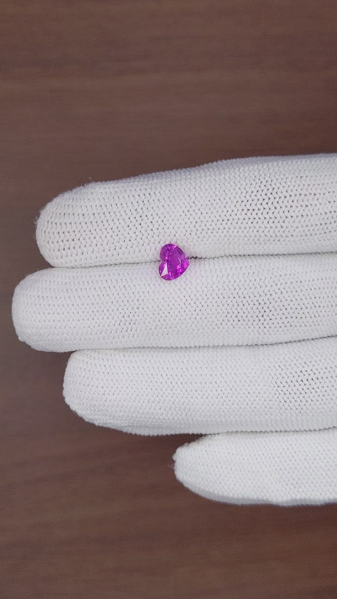 1.14 Ct. Purplish Pink Sapphire from Ceylon (Sri Lanka) Size Video