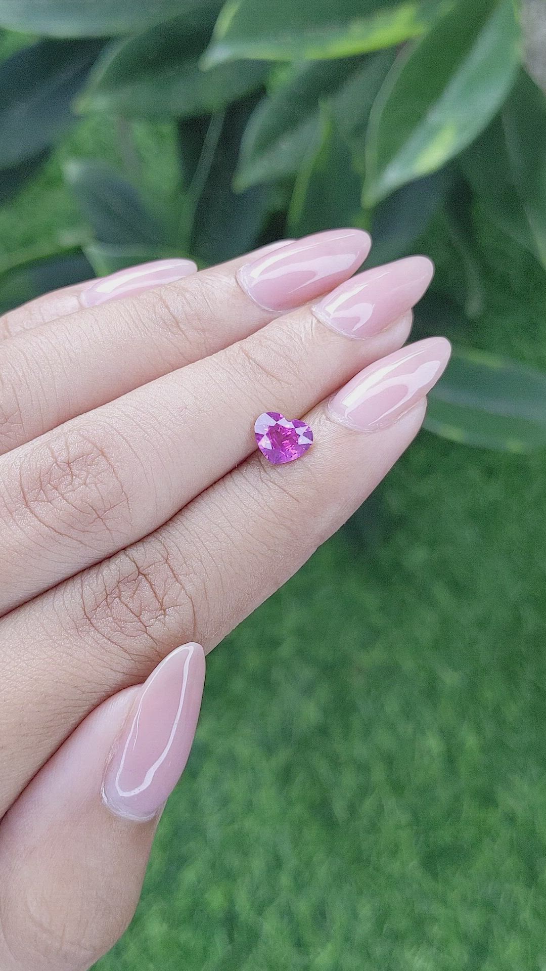 1.14 Ct. Purplish Pink Sapphire from Ceylon (Sri Lanka) Size Video