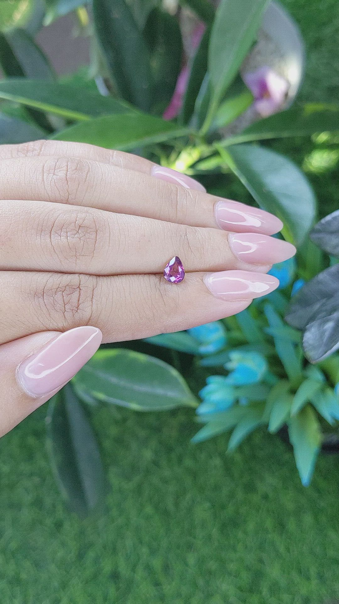 0.74 Ct. Purplish Pink Sapphire from Ceylon (Sri Lanka) Size Video
