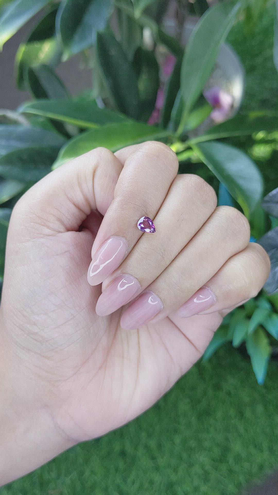 0.74 Ct. Purplish Pink Sapphire from Ceylon (Sri Lanka) Size Video
