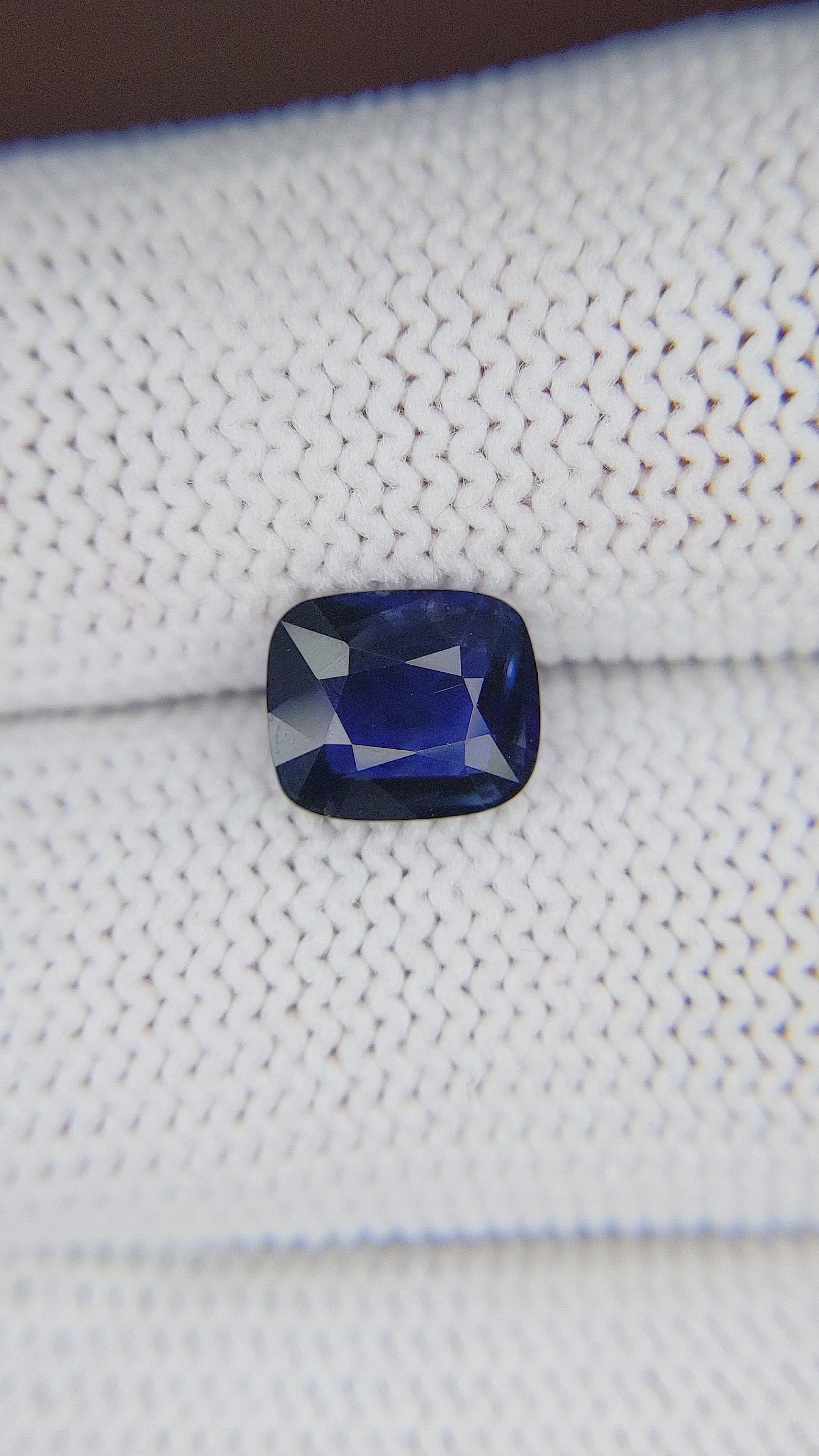 2.01 Ct. Blue Sapphire from Ceylon (Sri Lanka) Size Video
