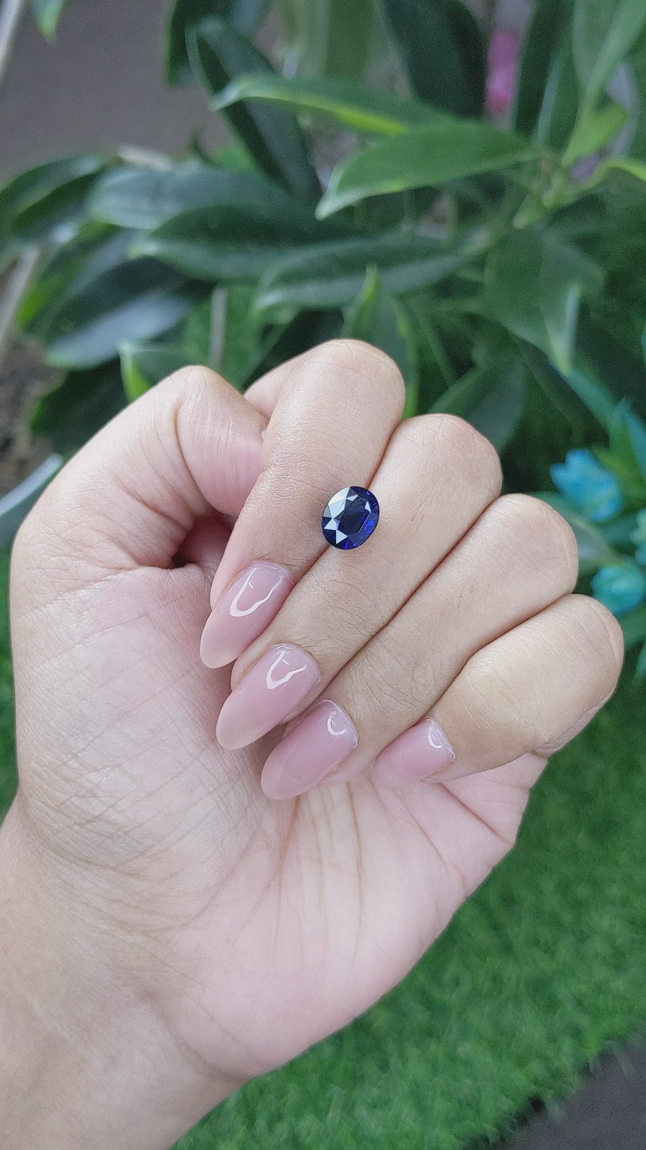 3.00 Ct. Blue Sapphire from Ceylon (Sri Lanka) Size Video