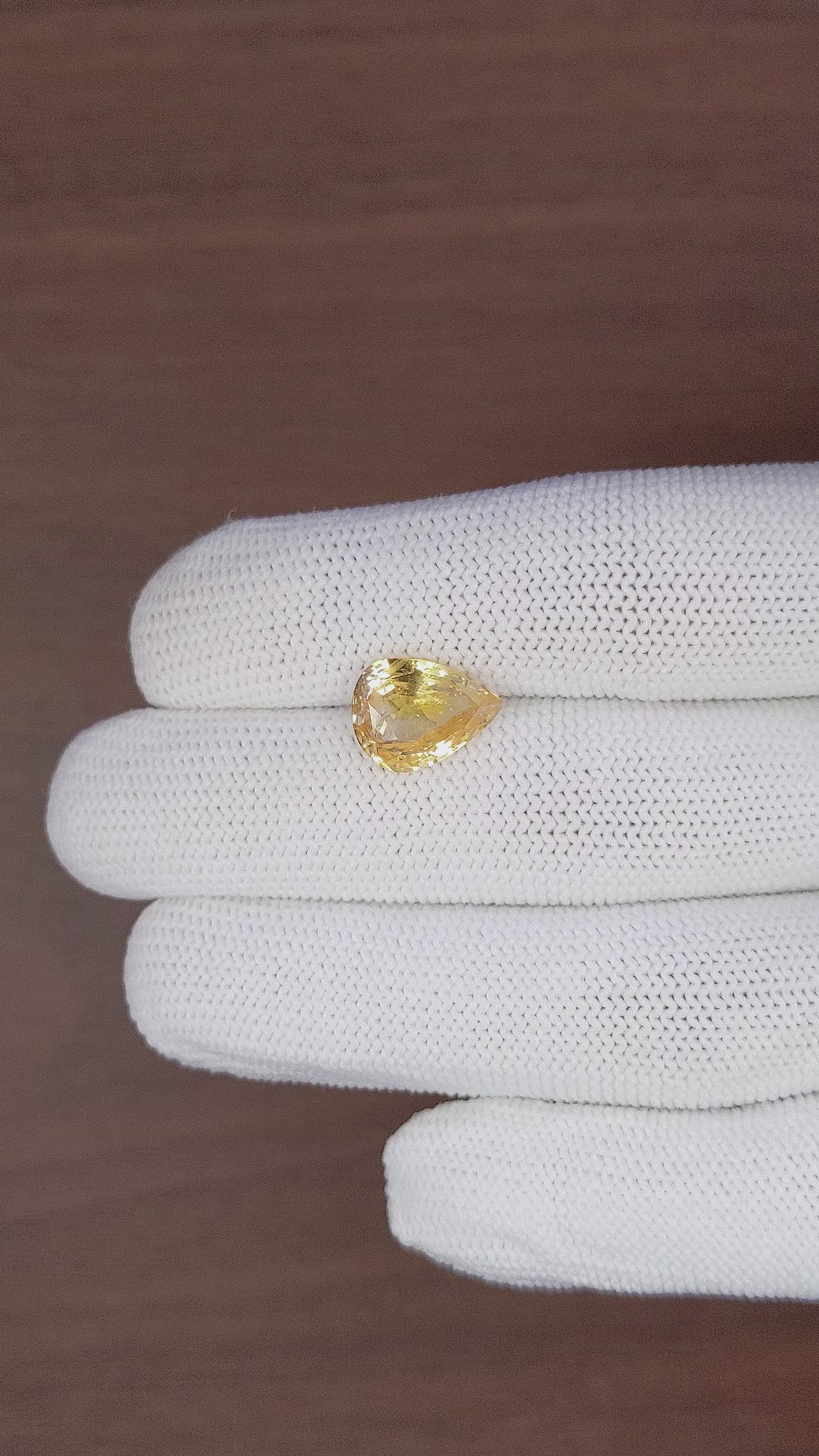 5.56 Ct. Peach Sapphire from Ceylon (Sri Lanka) Size Video