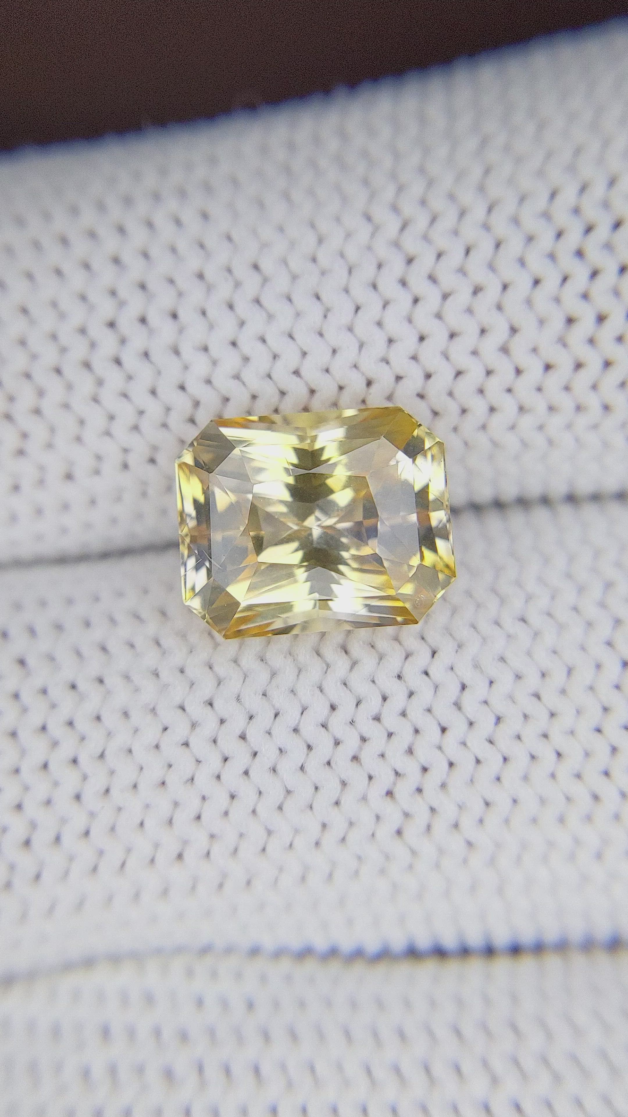 5.55 Ct. Orangish Yellow Sapphire from Ceylon (Sri Lanka) Size Video
