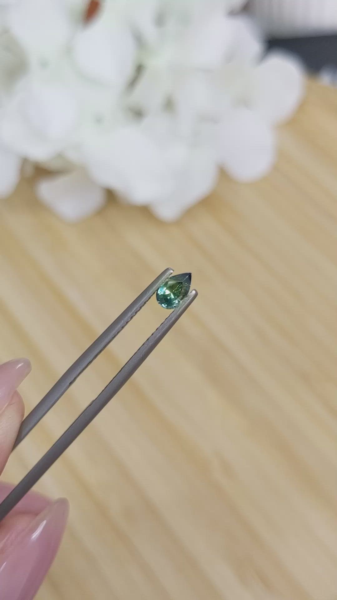 0.44 Ct. Bi Color Sapphire from Madagascar Size Video