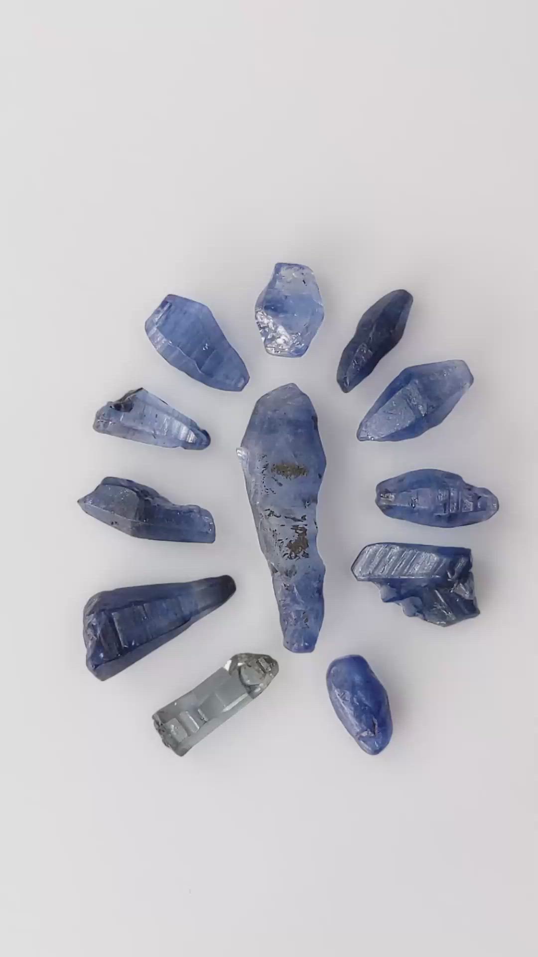 25.28 Ct. Blue Sapphire Crystal from Ceylon (Sri Lanka) Size Video
