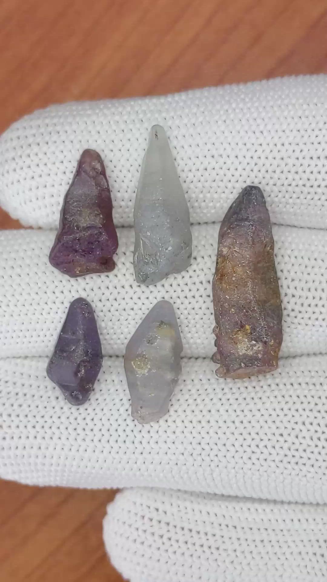 35.10 Ct. Multi Color Sapphire Crystal from Ceylon (Sri Lanka) Size Video