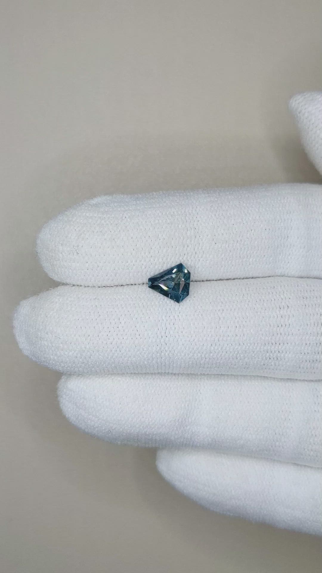 0.75 Ct. Greenish Blue Sapphire from Montana Size Video