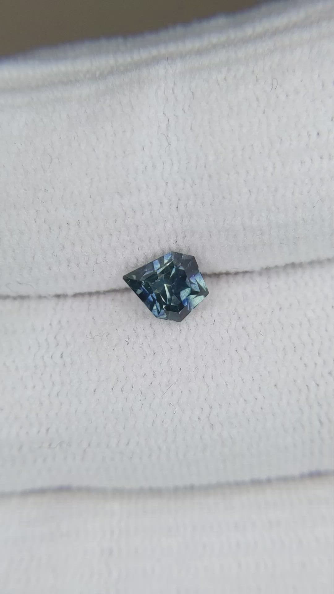 0.75 Ct. Greenish Blue Sapphire from Montana Size Video