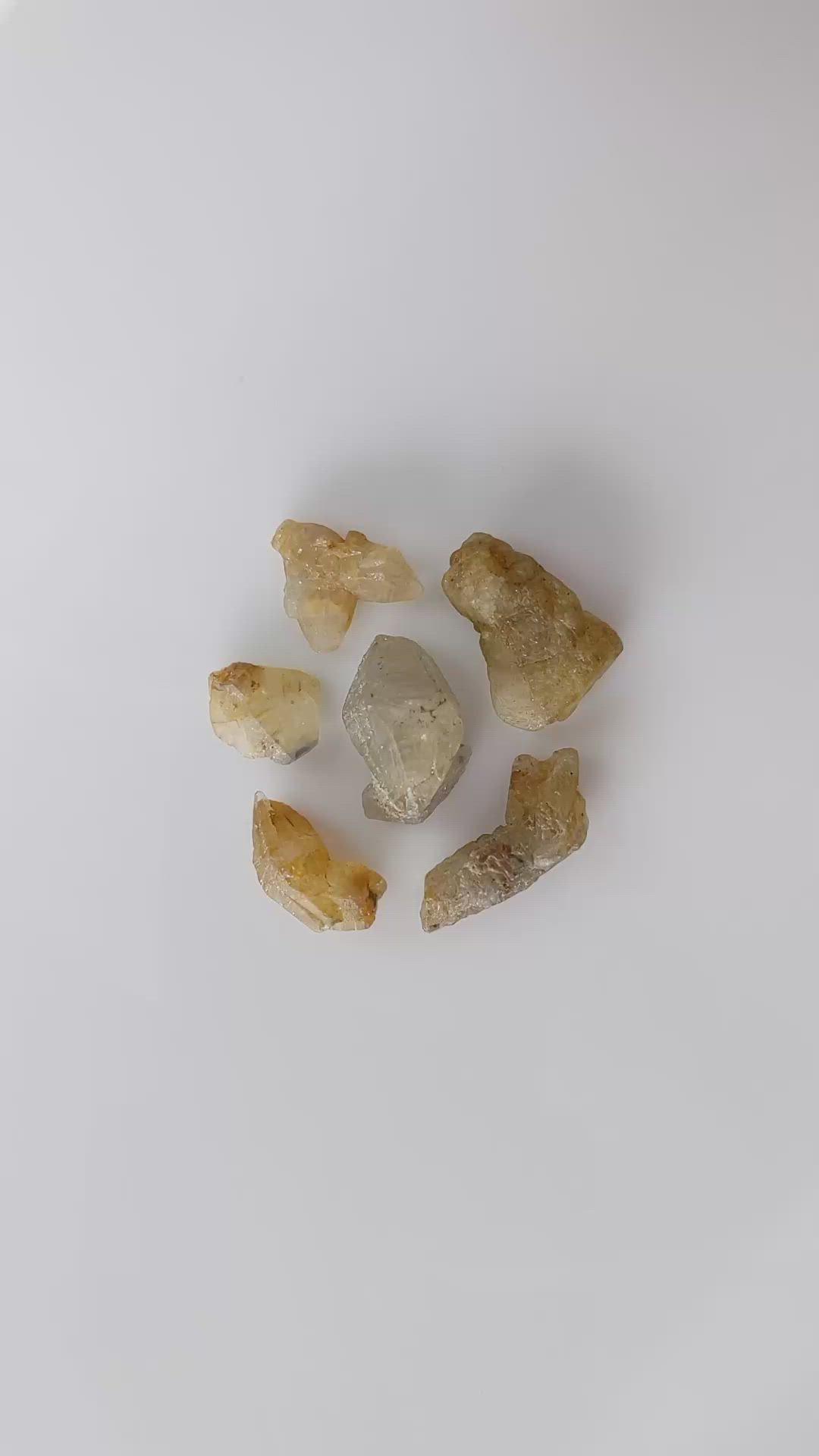 71.07 Ct. Yellow Sapphire Crystal from Ceylon (Sri Lanka) Size Video