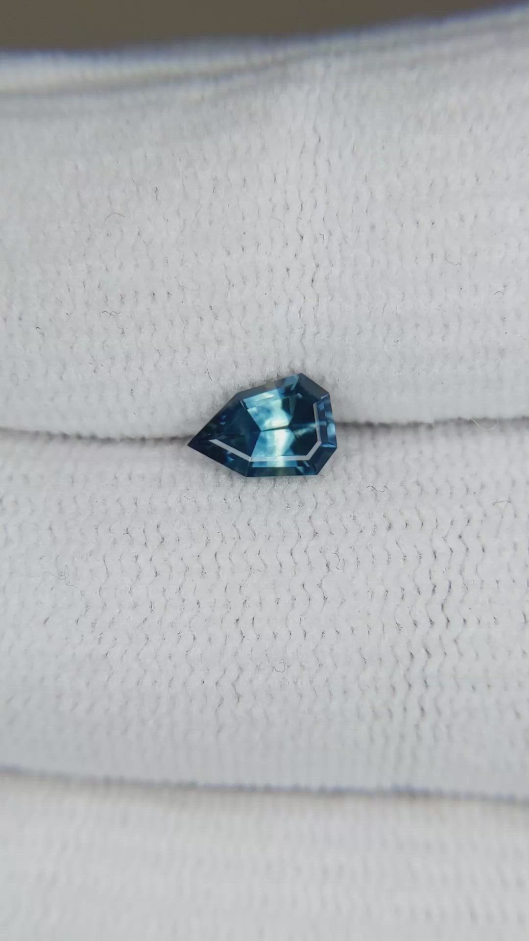 0.66 Ct. Bluish Green Sapphire from Montana Size Video