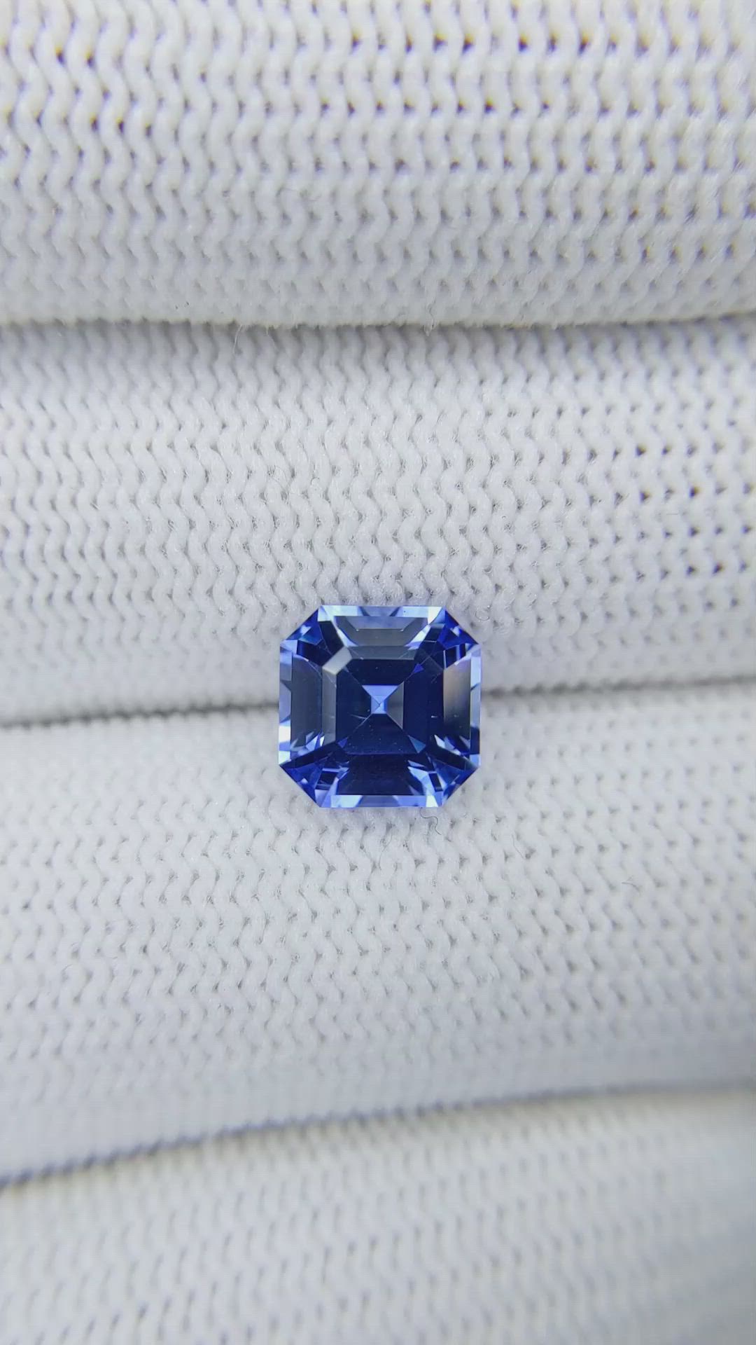3.14 Ct. Blue Sapphire from Ceylon (Sri Lanka) Size Video