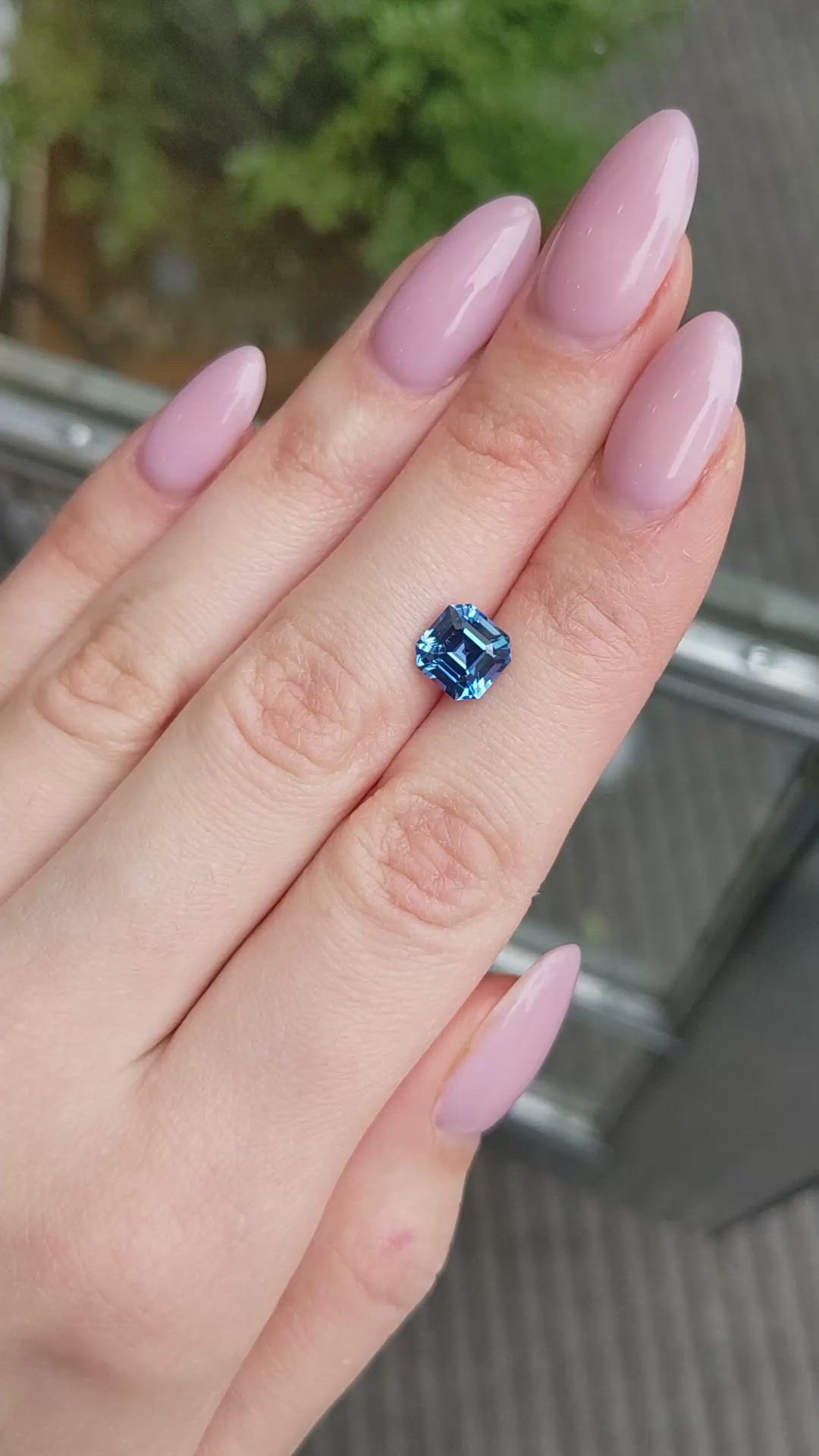 3.14 Ct. Blue Sapphire from Ceylon (Sri Lanka) Size Video