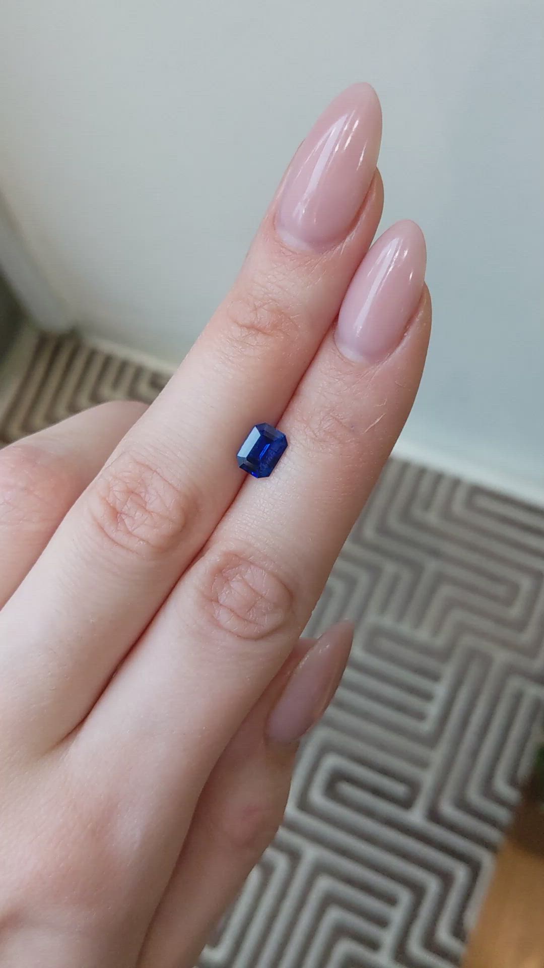 1.32 Ct. Blue Sapphire from Ceylon (Sri Lanka) Size Video