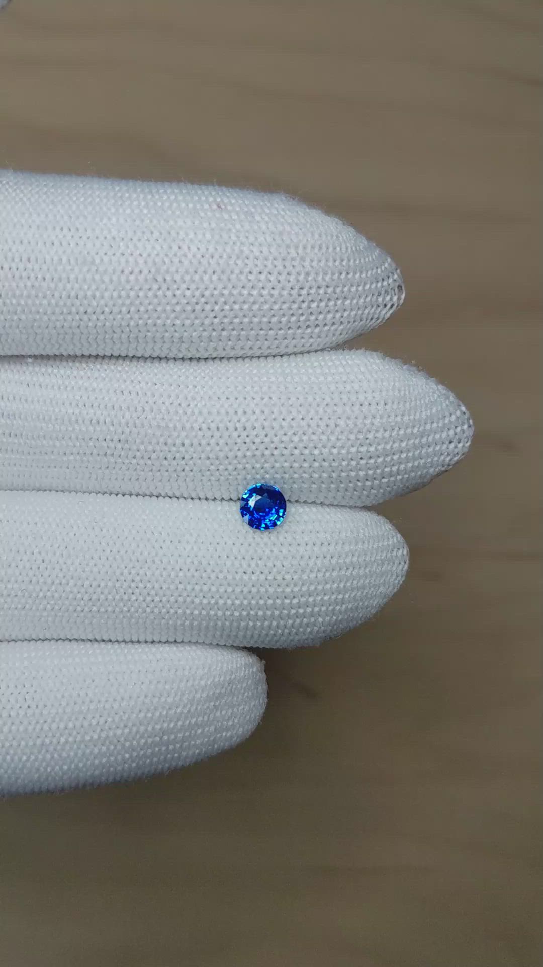 0.57 Ct. Blue Sapphire from Ceylon (Sri Lanka) Size Video