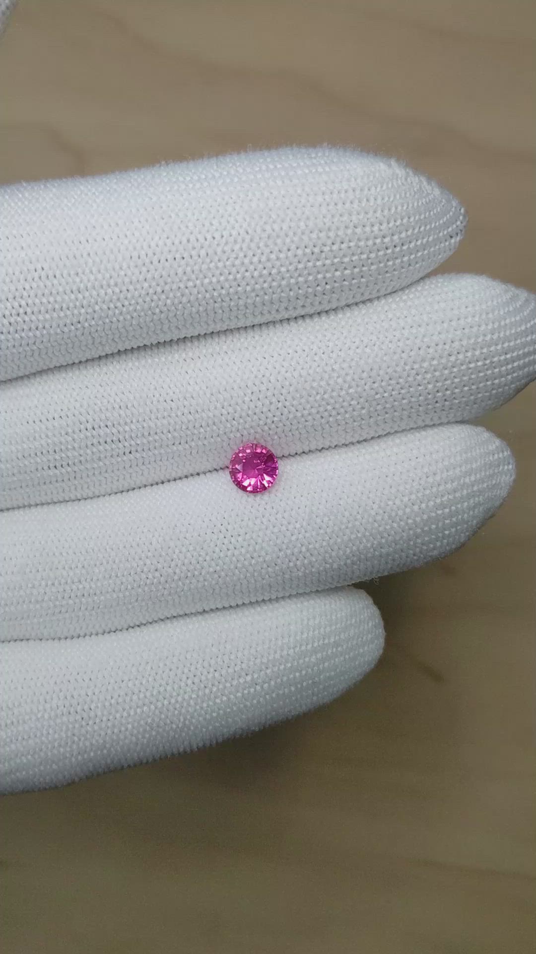 1.16 Ct. Pink Sapphire from Ceylon (Sri Lanka) Size Video