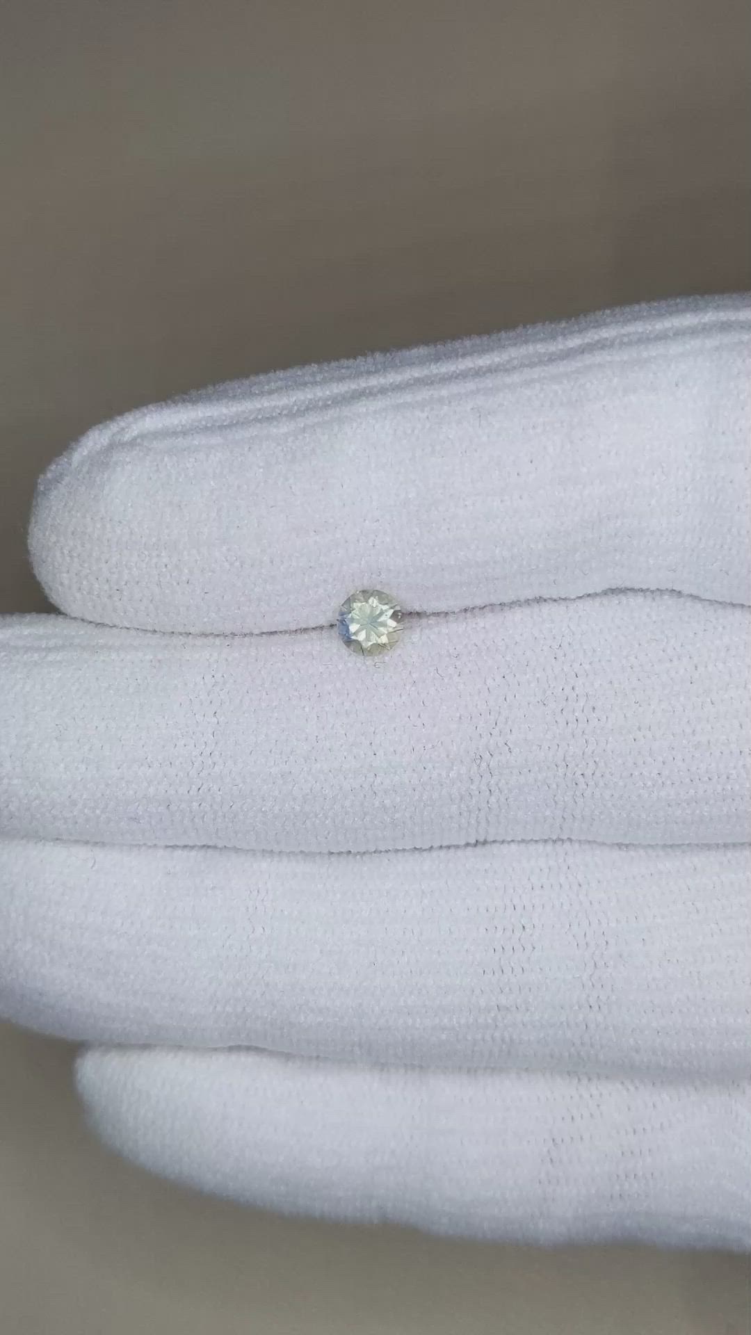 0.46 Ct. Bi Color Sapphire from Montana Size Video