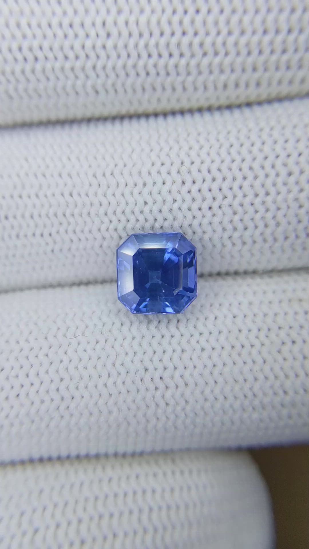 3.02 Ct. Blue Sapphire from Ceylon (Sri Lanka) Size Video