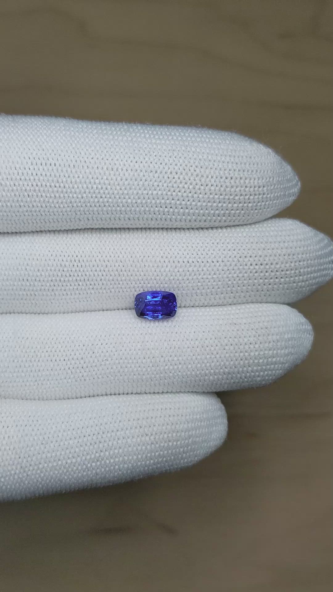 2.59 Ct. Blue Sapphire from Ceylon (Sri Lanka) Size Video