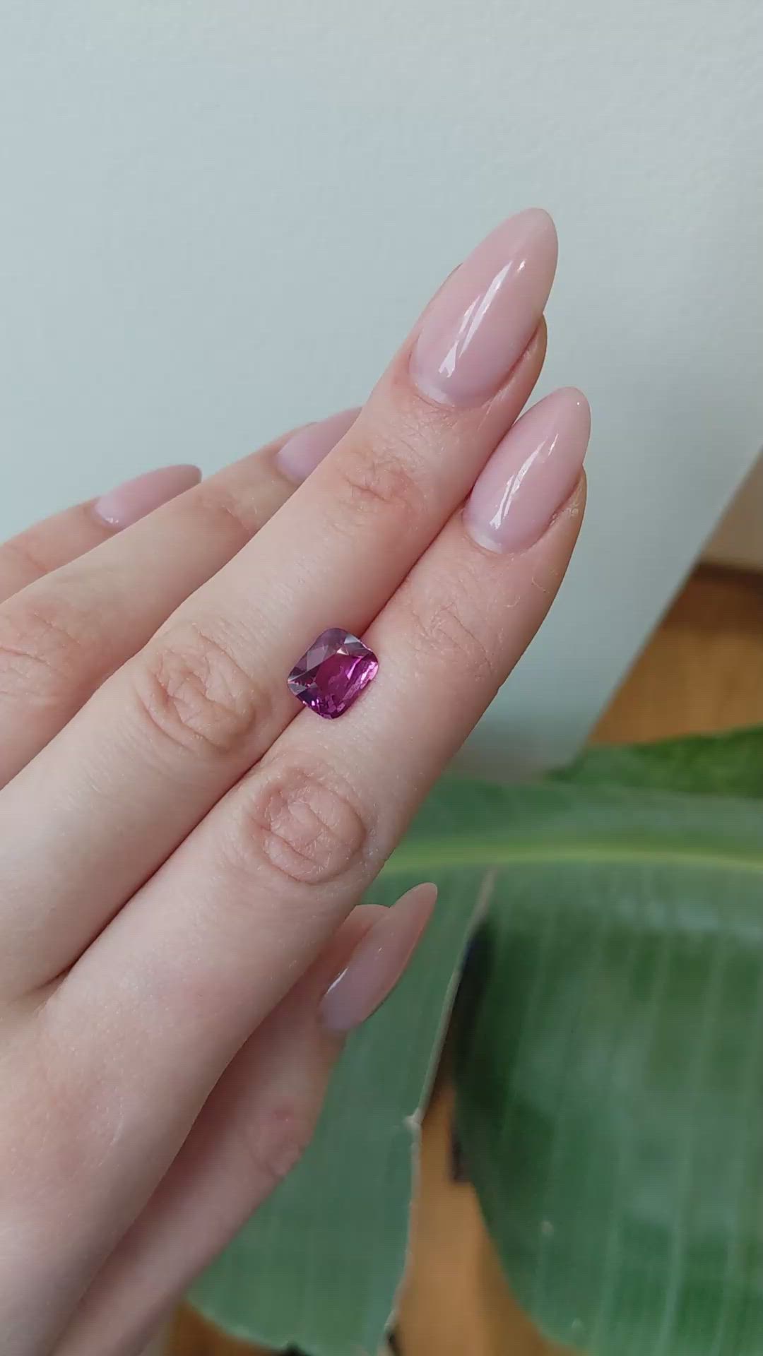 3.50 Ct. Pink Sapphire from Ceylon (Sri Lanka) Size Video