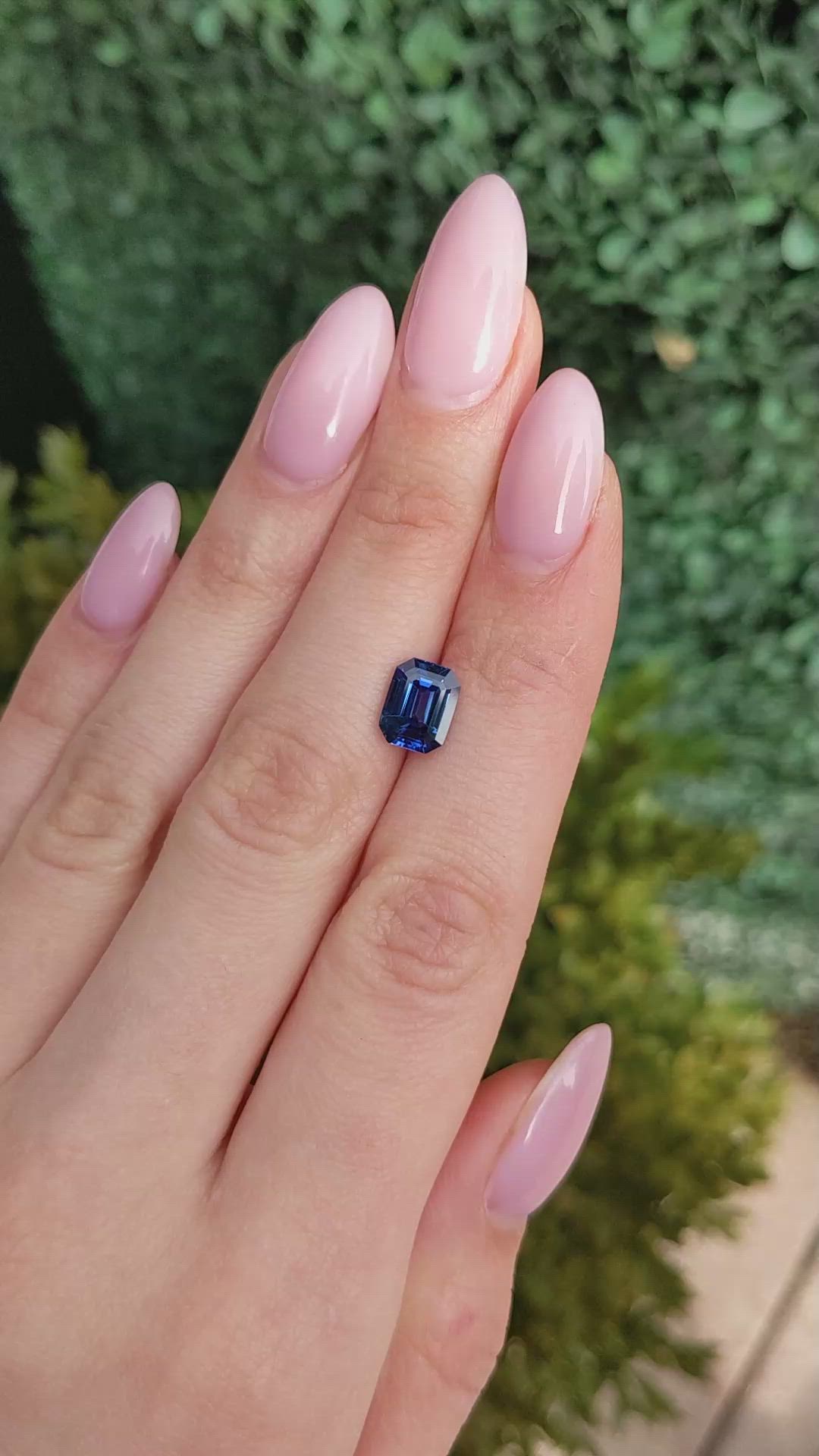 2.69 Ct. Blue Sapphire from Ceylon (Sri Lanka) Size Video