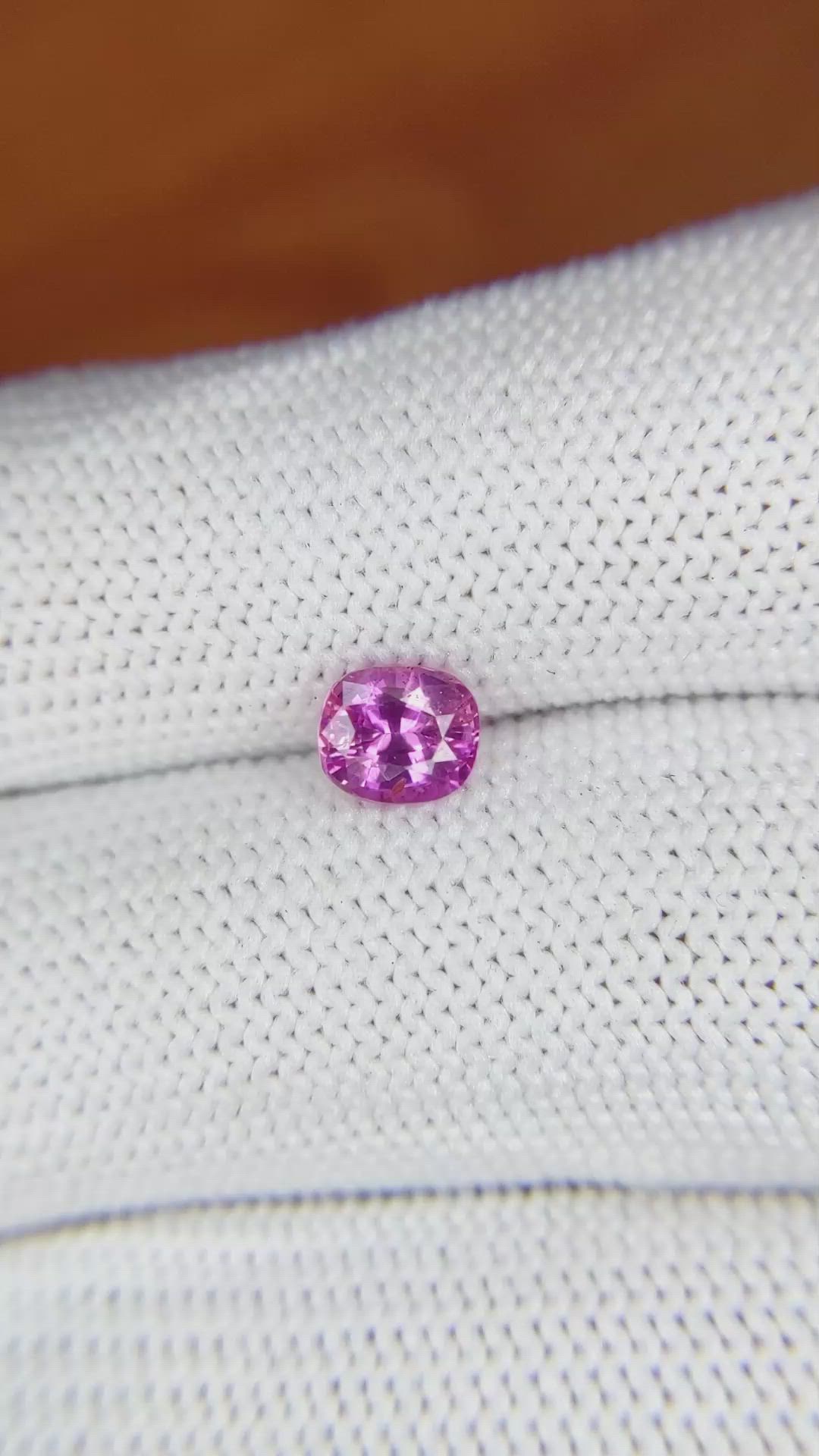 1.03 Ct. Pinkish Purple Sapphire from Ceylon (Sri Lanka) Size Video
