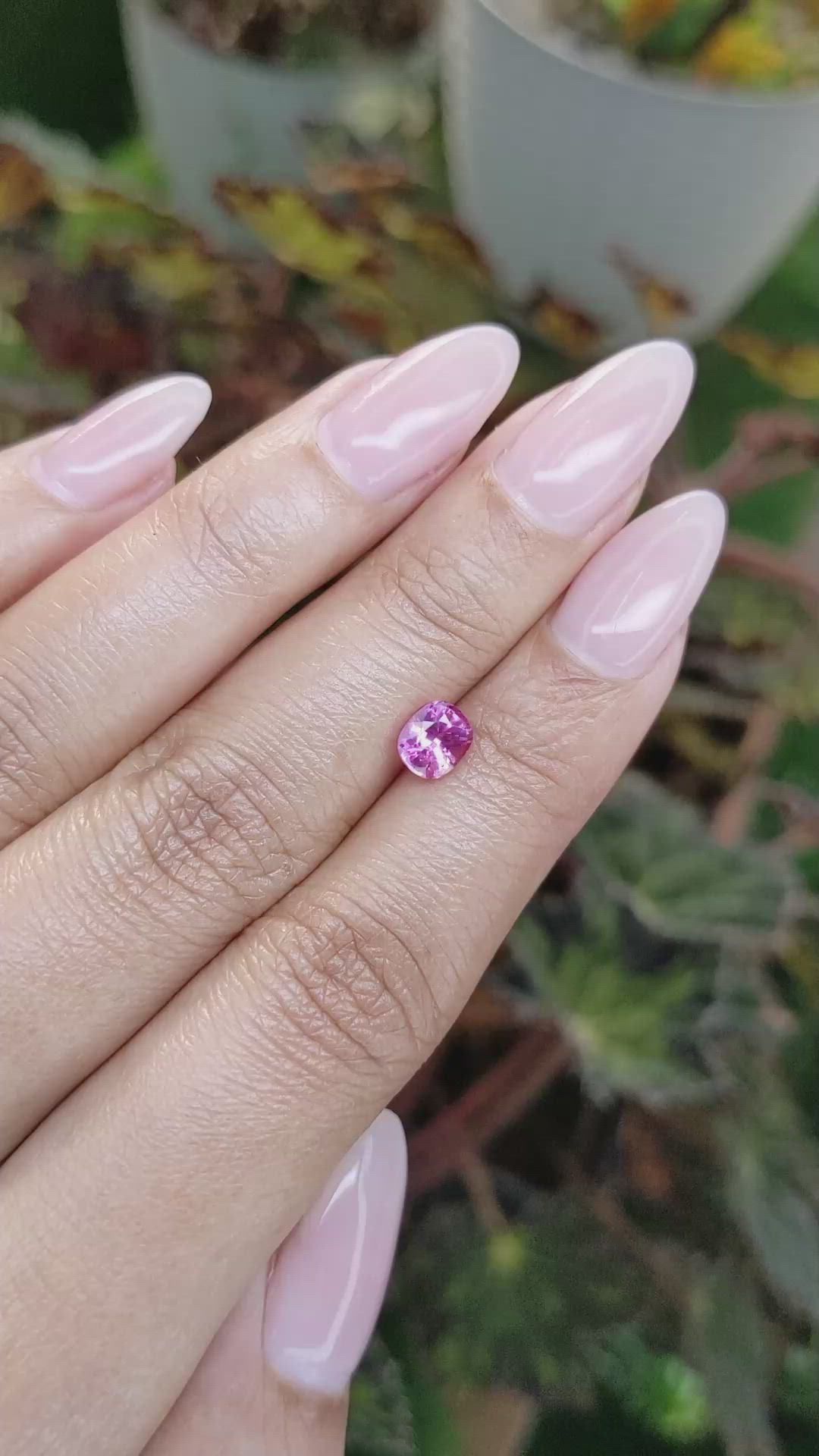1.03 Ct. Pinkish Purple Sapphire from Ceylon (Sri Lanka) Size Video