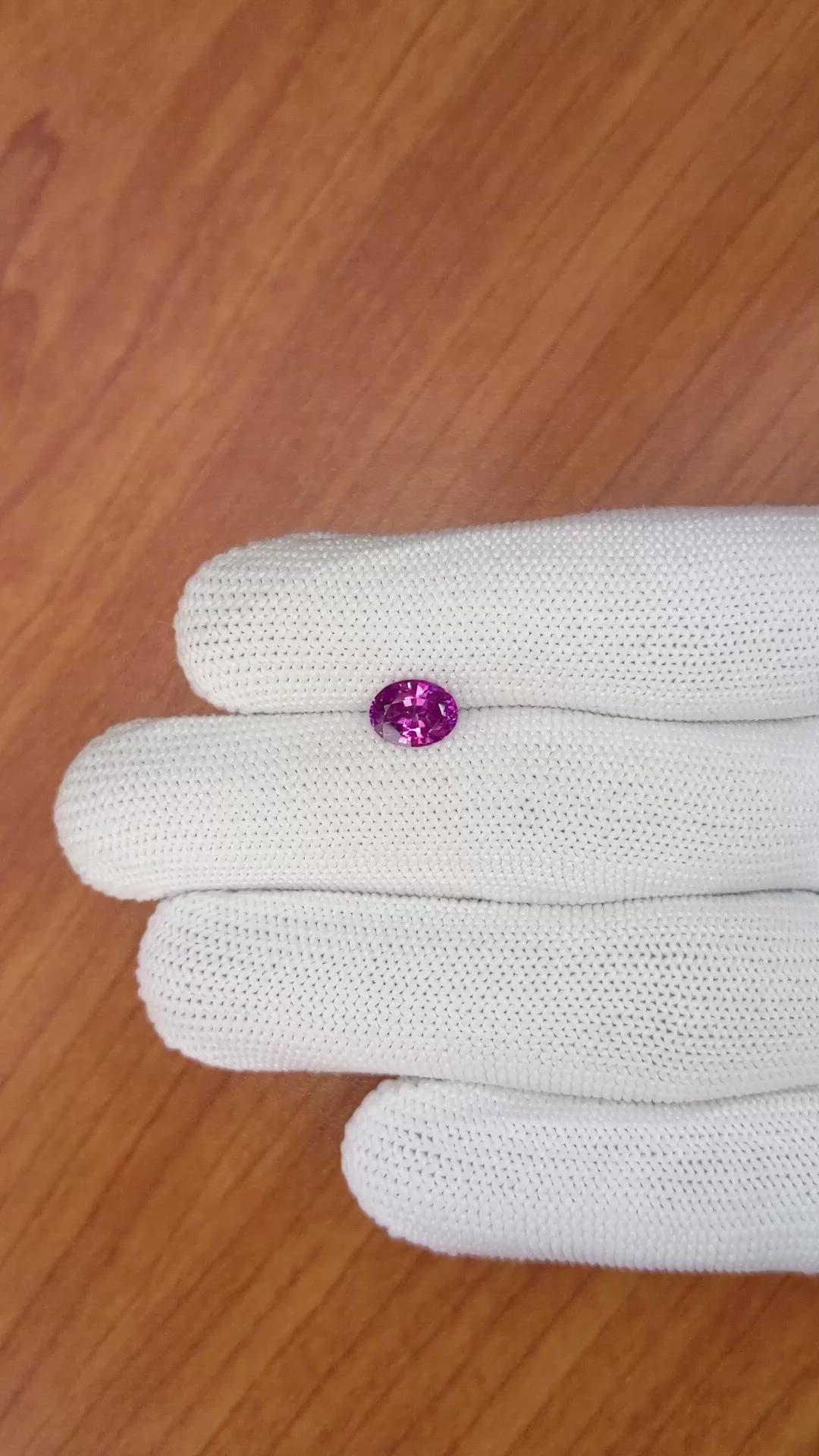 1.49 Ct. Purplish Pink Sapphire from Ceylon (Sri Lanka) Size Video