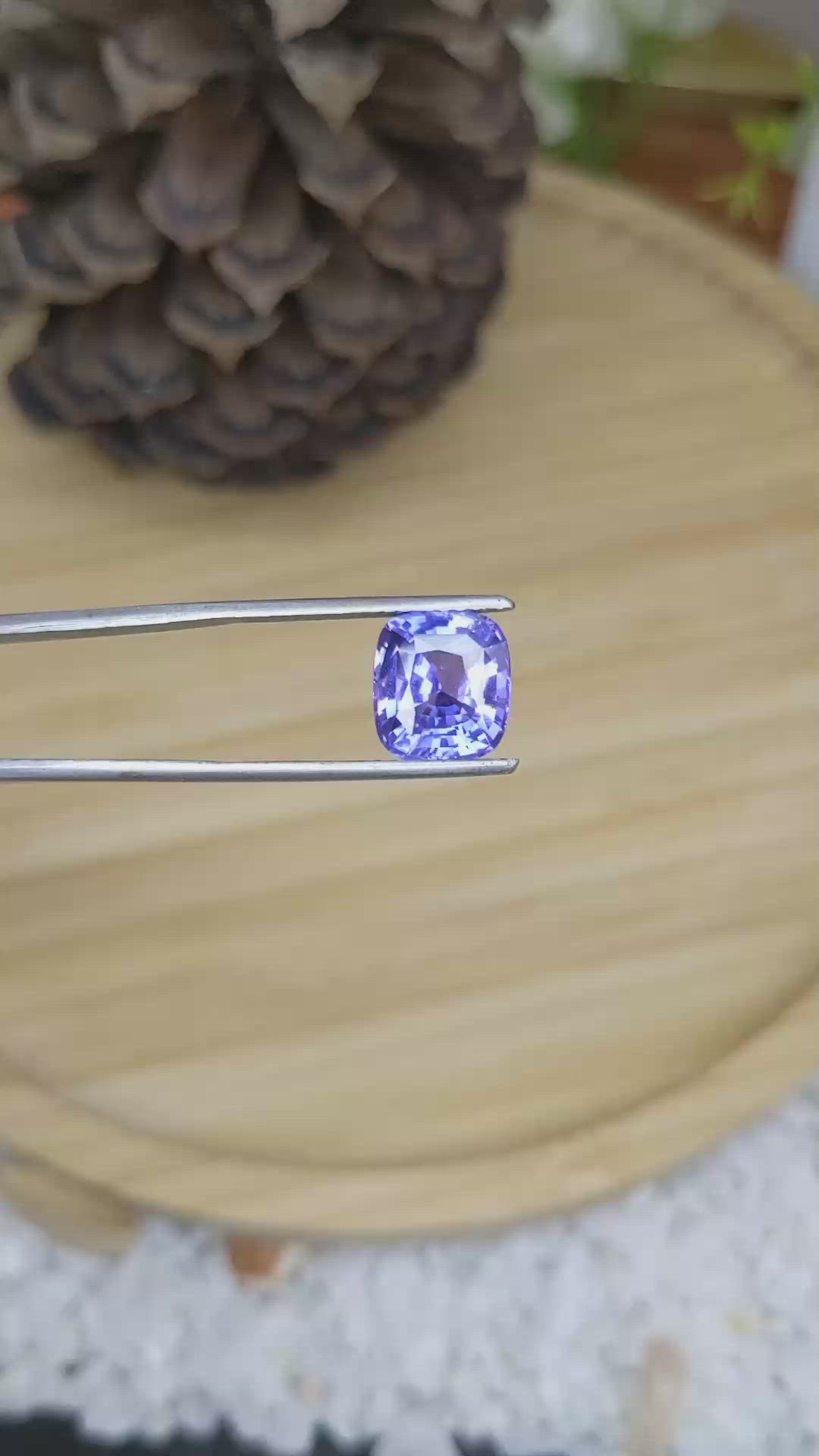 5.57 Ct. Violet Sapphire from Ceylon (Sri Lanka) Size Video