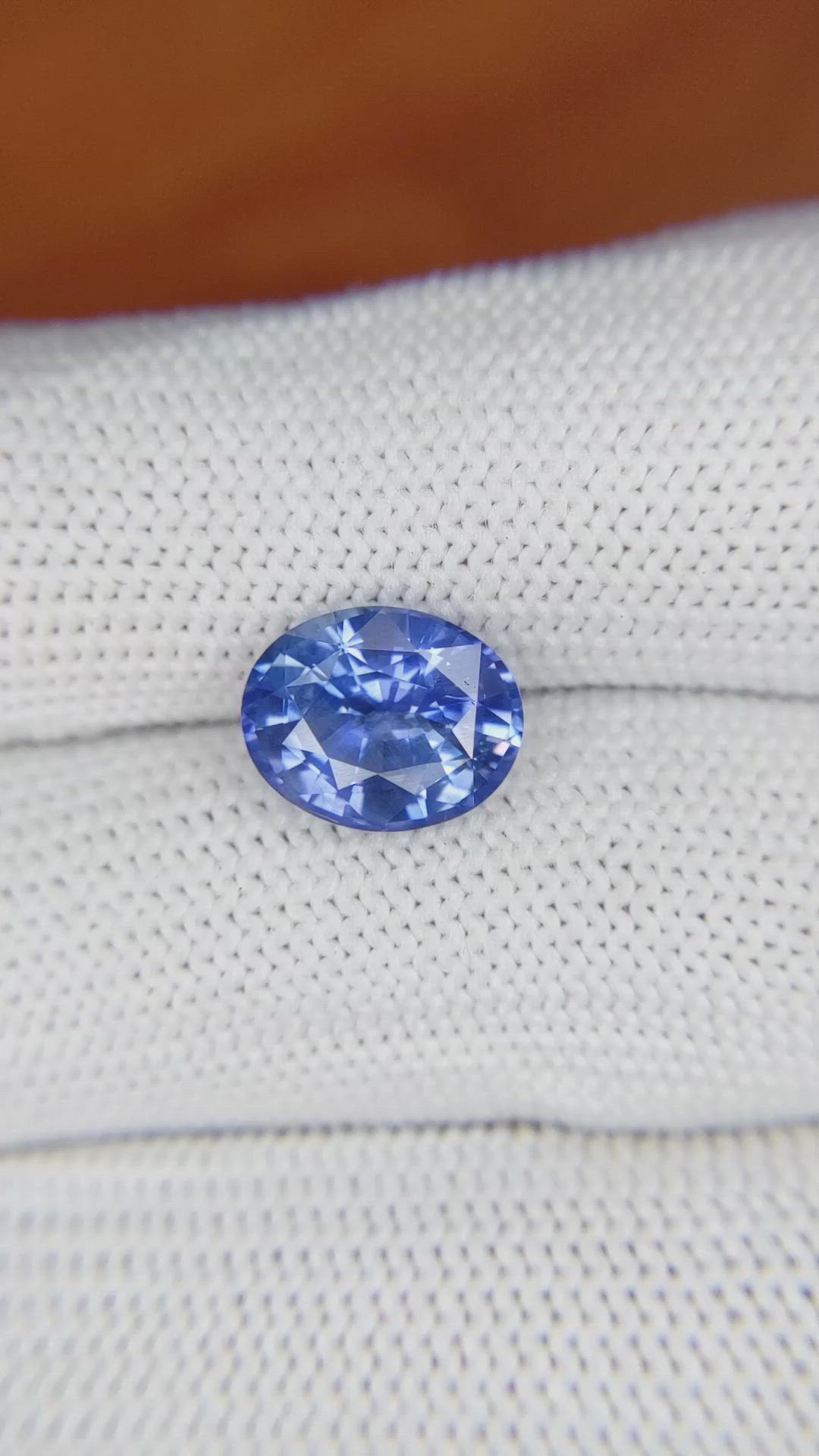 3.49 Ct. Blue Sapphire from Ceylon (Sri Lanka) Size Video