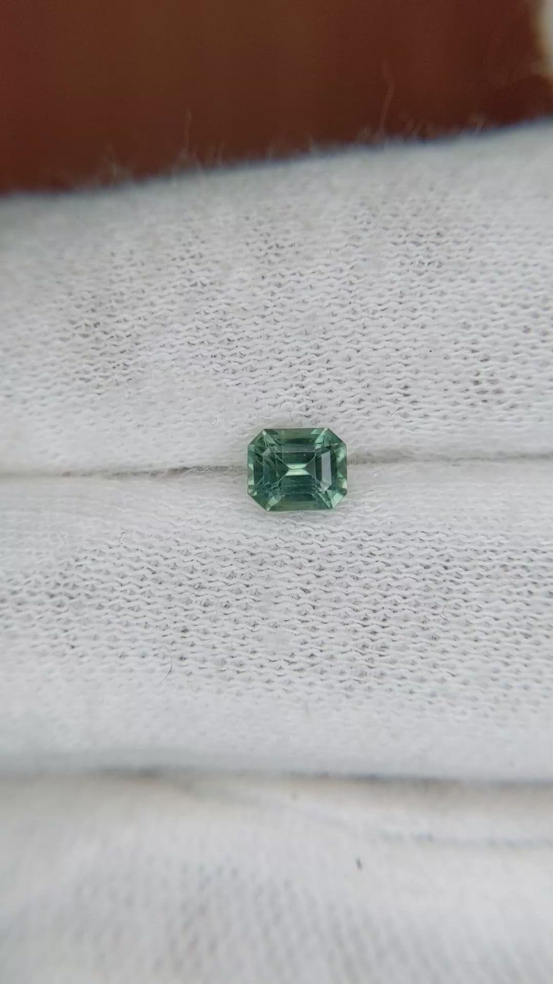 0.70 Ct. Bluish Green Sapphire from Ceylon (Sri Lanka) Size Video