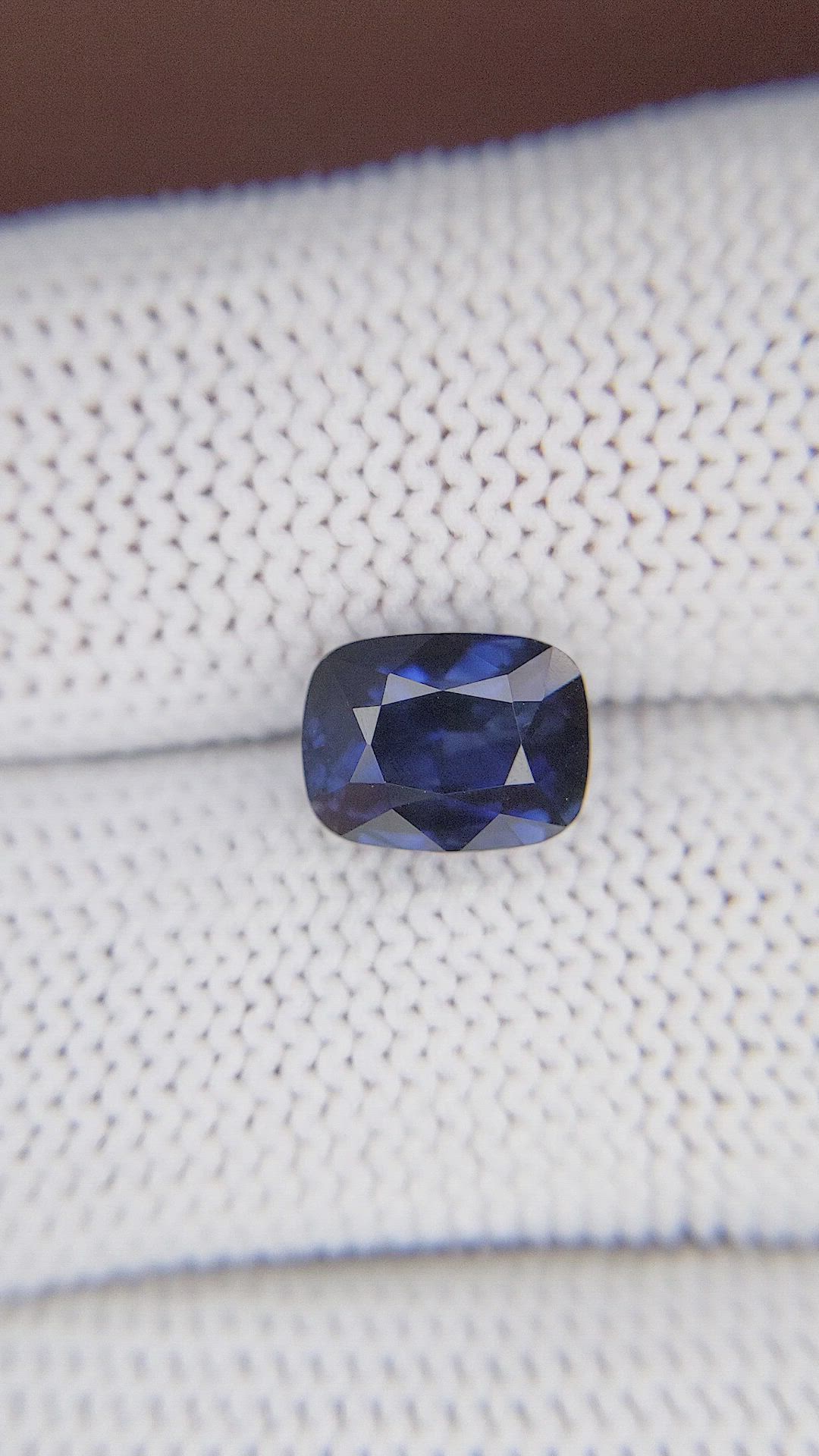 3.52 Ct. Blue Sapphire from Madagascar Size Video