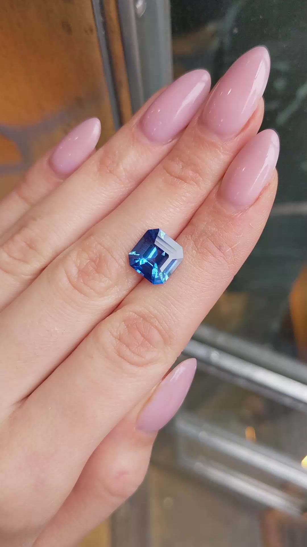 6.61 Ct. Blue Sapphire from Ceylon (Sri Lanka) Size Video