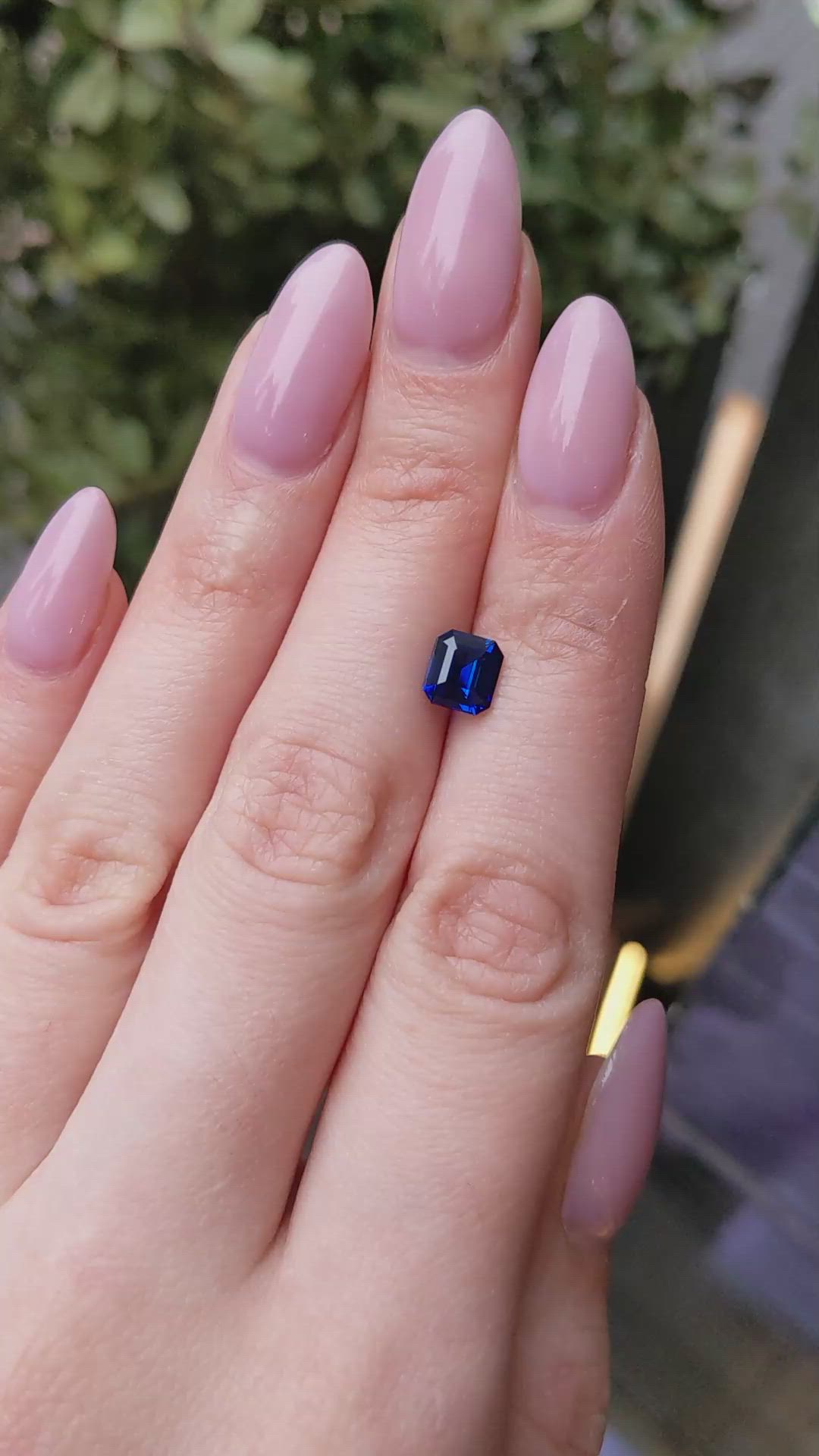 1.59 Ct. Blue Sapphire from Ceylon (Sri Lanka) Size Video