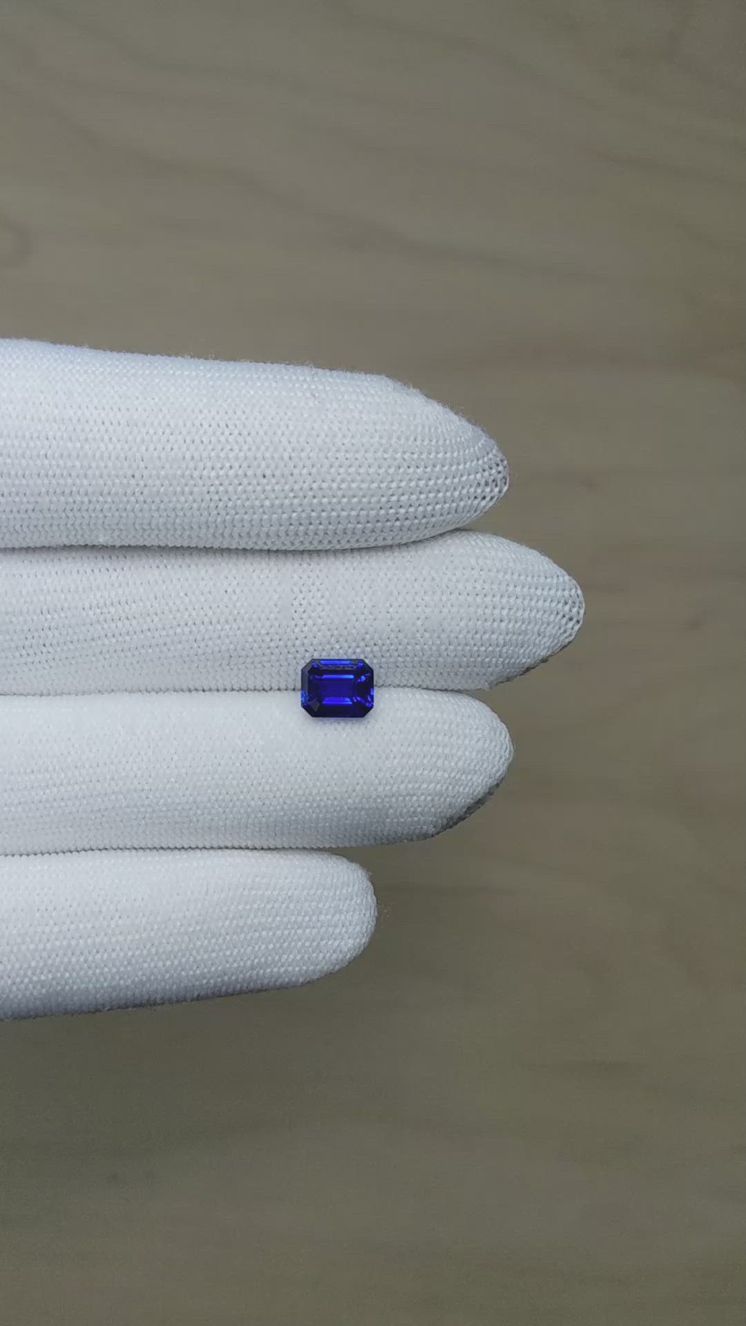 2.39 Ct. Blue Sapphire from Ceylon (Sri Lanka) Size Video