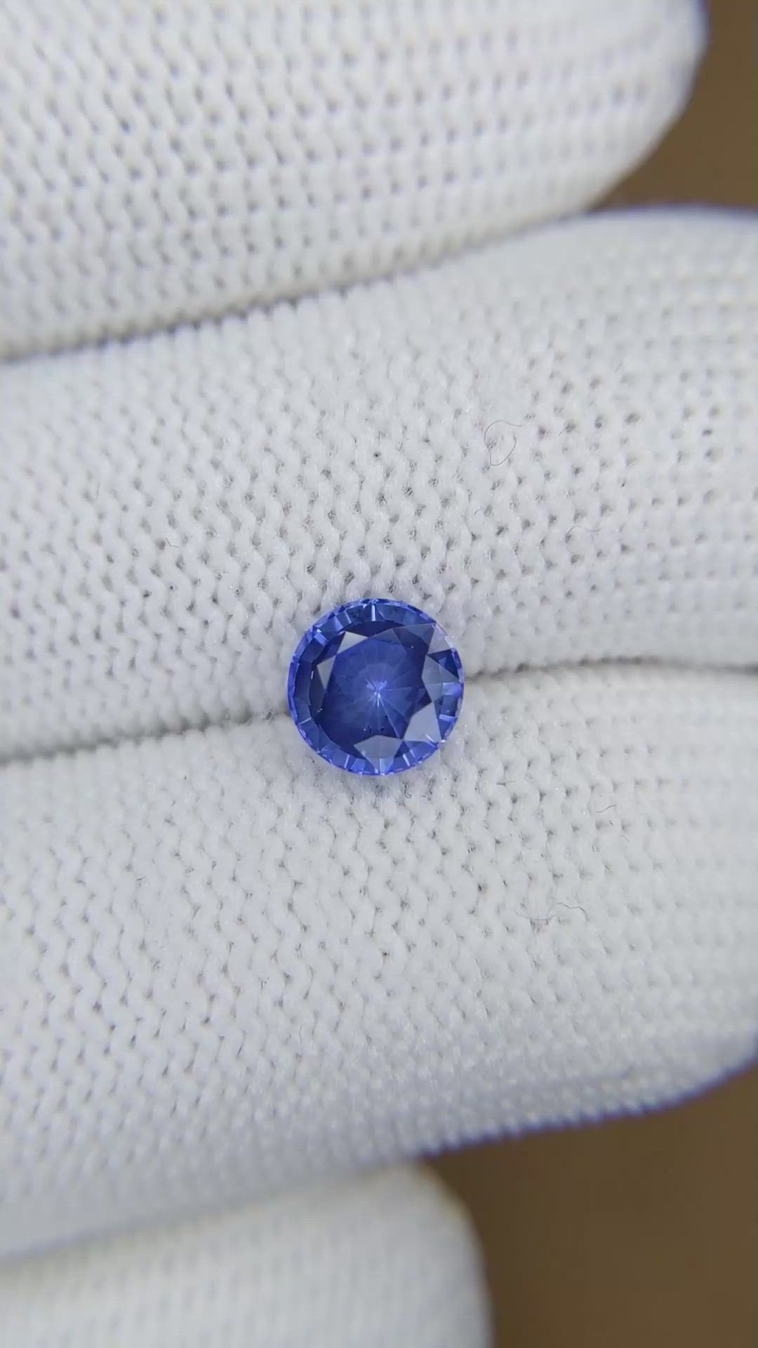 1.45 Ct. Blue Sapphire from Ceylon (Sri Lanka) Size Video