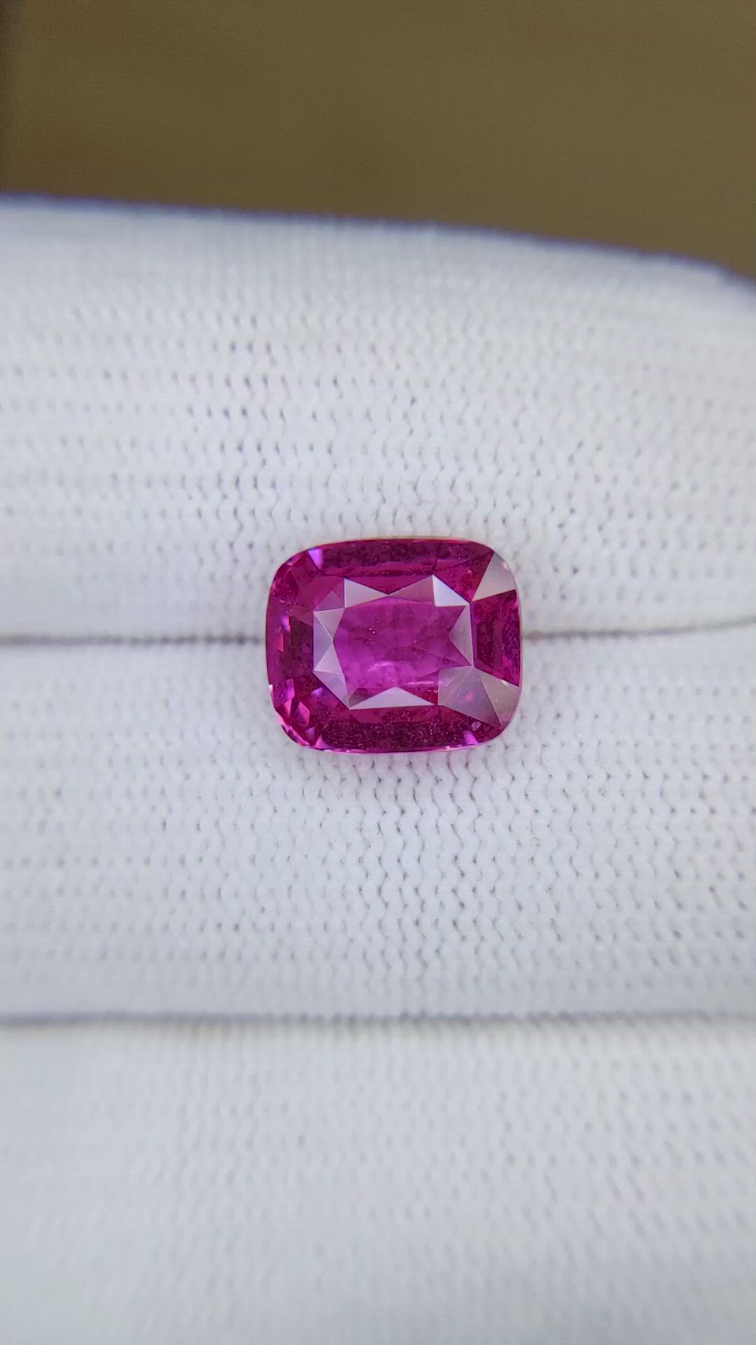 5.01 Ct. Pink Sapphire from Madagascar Size Video