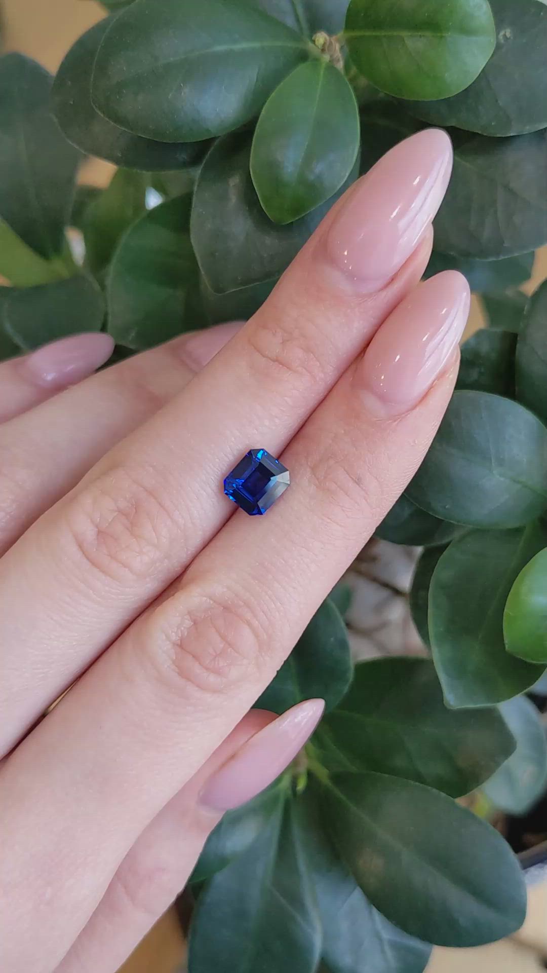 2.54 Ct. Blue Sapphire from Ceylon (Sri Lanka) Size Video