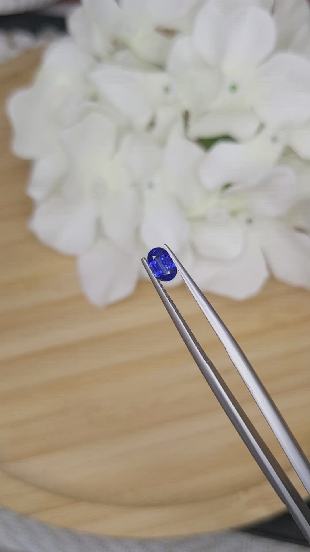 0.56 Ct. Blue Sapphire from Ceylon (Sri Lanka) Size Video