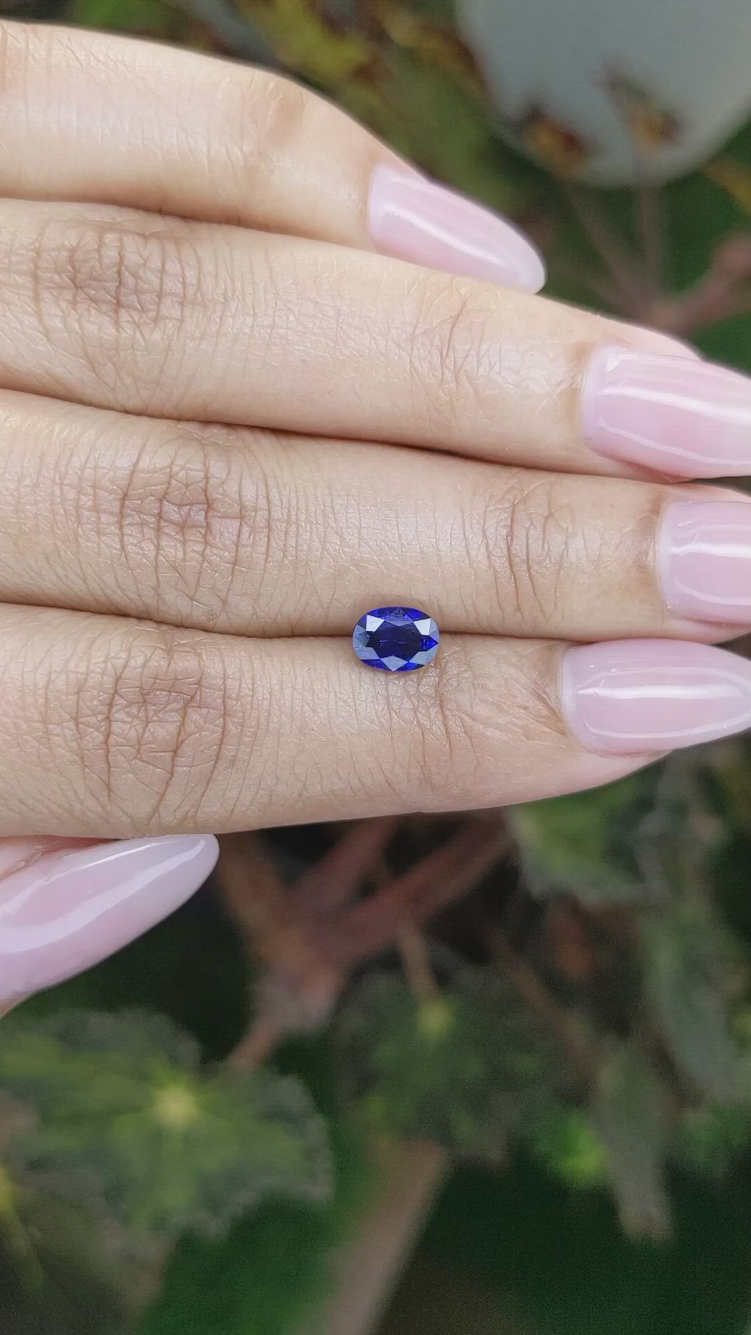 1.04 Ct. Blue Sapphire from Ceylon (Sri Lanka) Size Video