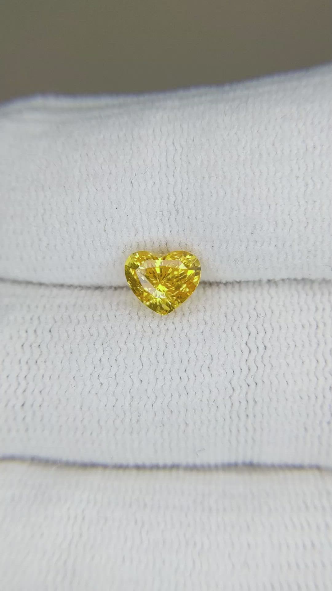 1.52 Ct. Yellow Sapphire from Ceylon (Sri Lanka) Size Video
