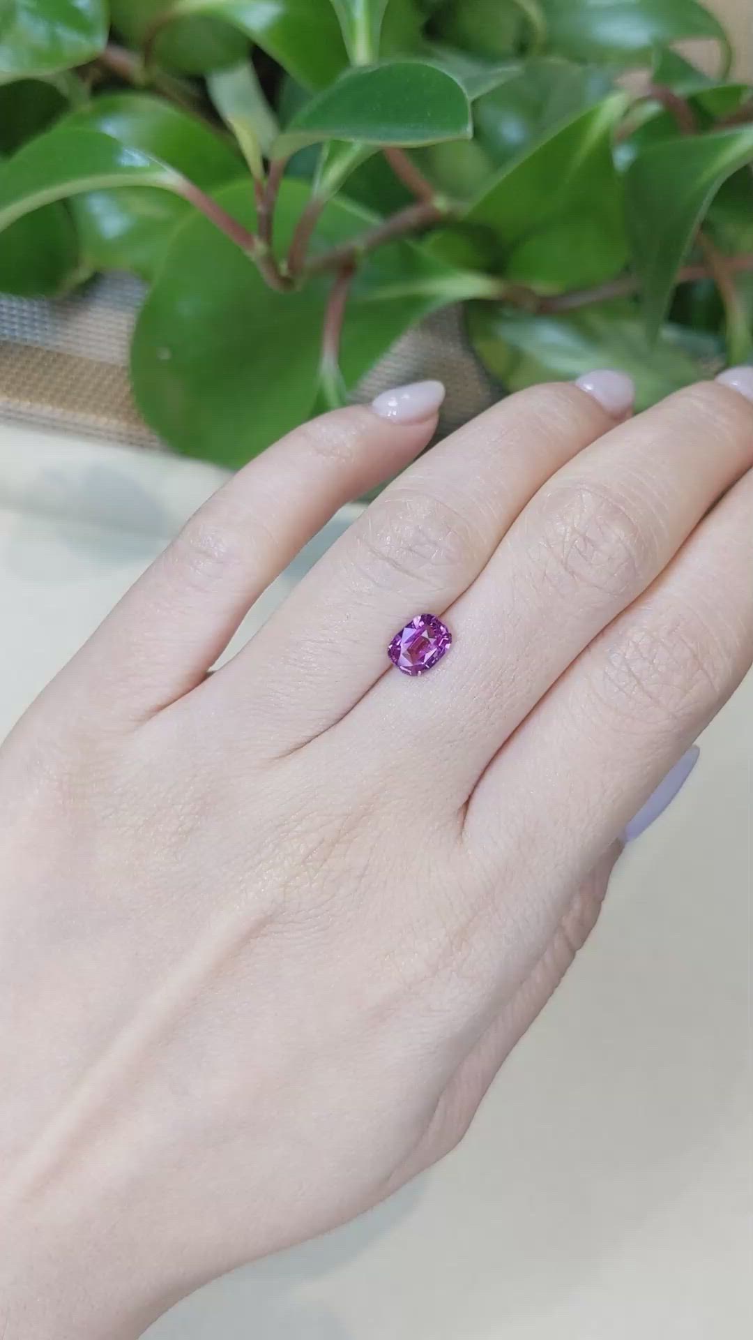 1.57 Ct. Pinkish Purple Sapphire from Ceylon (Sri Lanka) Size Video