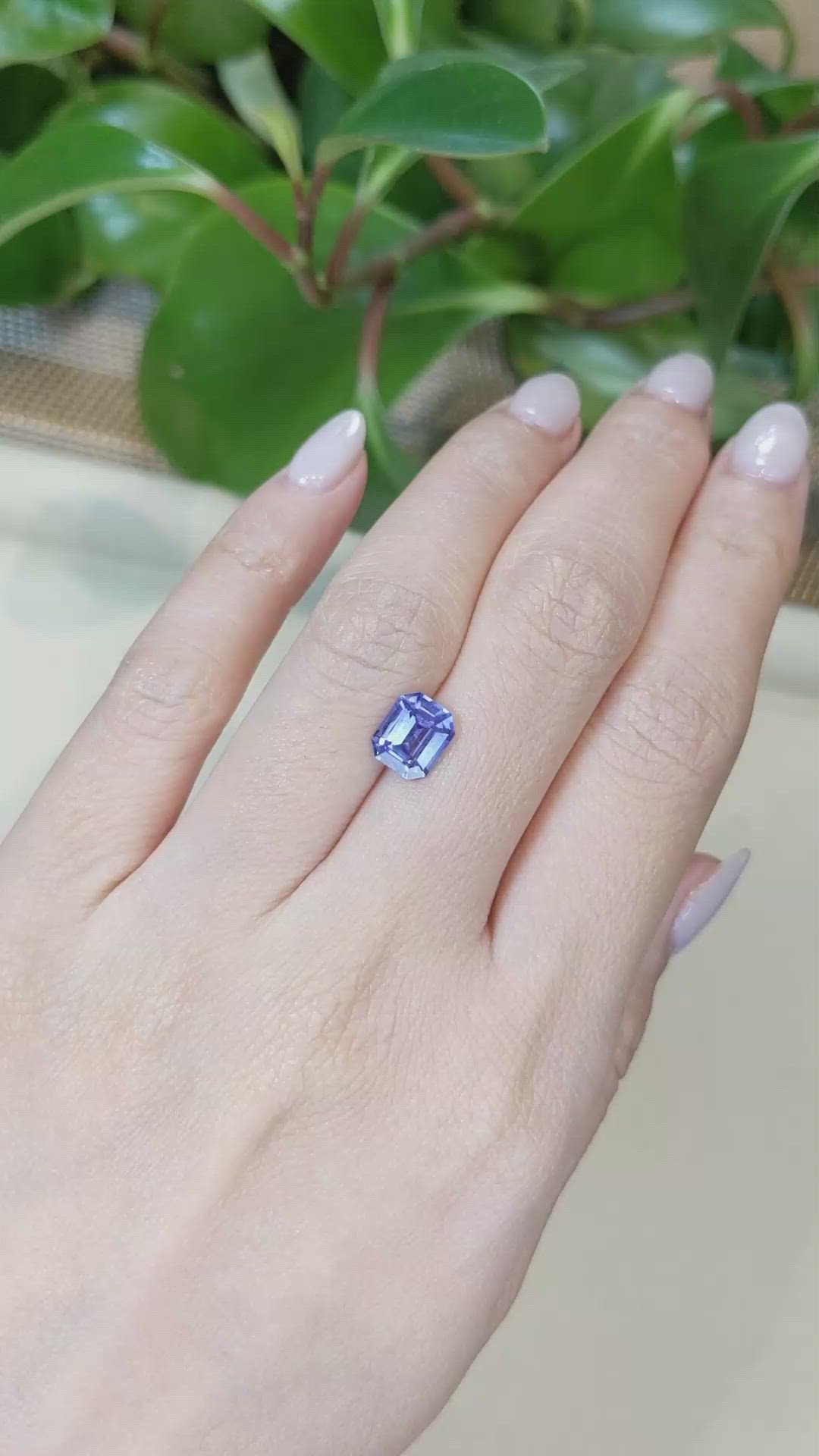 2.25 Ct. Blue Sapphire from Ceylon (Sri Lanka) Size Video