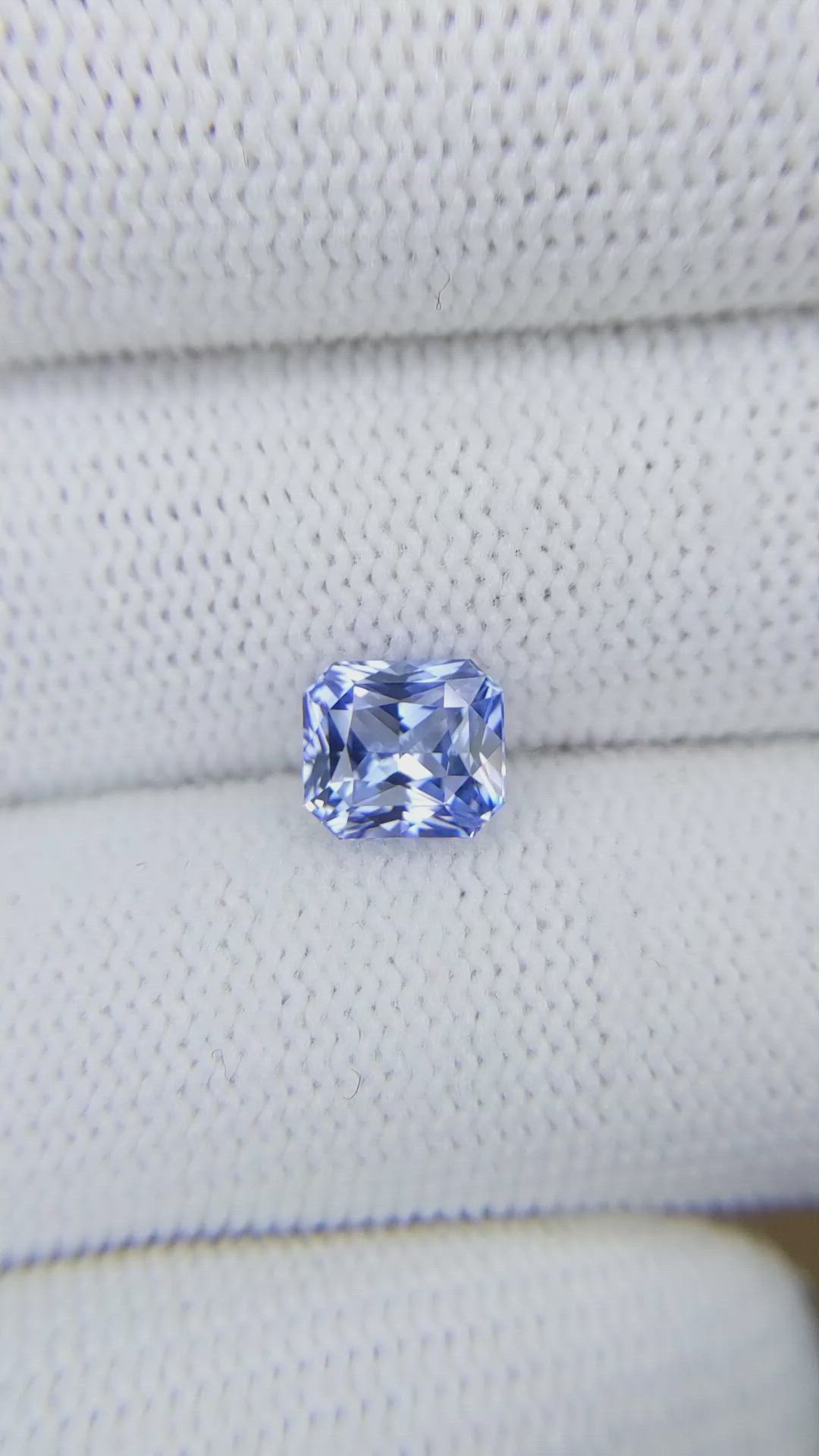 2.10 Ct. Blue Sapphire from Ceylon (Sri Lanka) Size Video