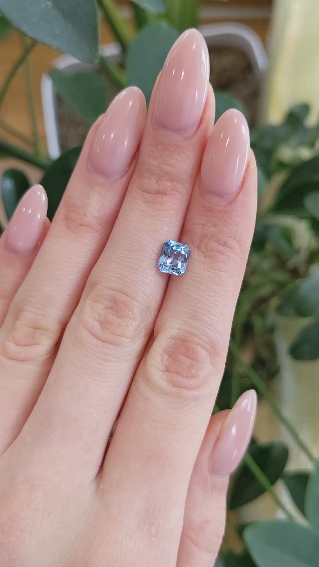 2.10 Ct. Blue Sapphire from Ceylon (Sri Lanka) Size Video