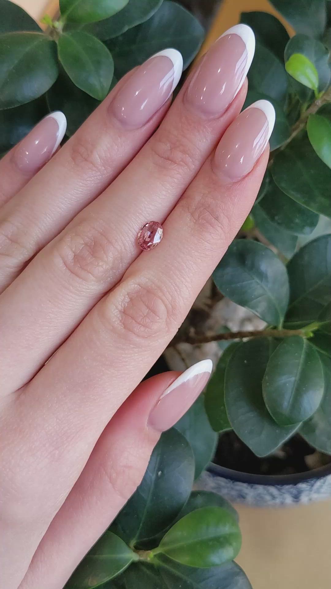 1.06 Ct. Padparadscha Sapphire from Ceylon (Sri Lanka) Size Video