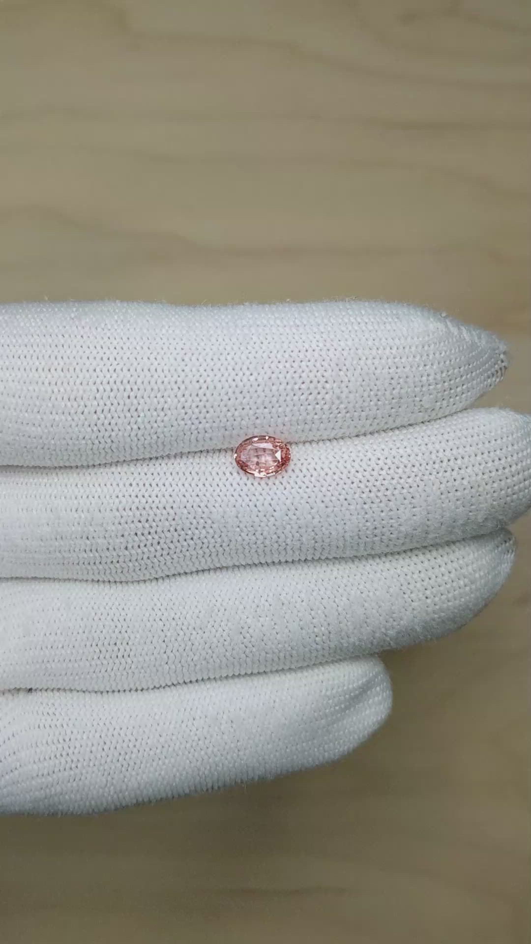 1.06 Ct. Padparadscha Sapphire from Ceylon (Sri Lanka) Size Video