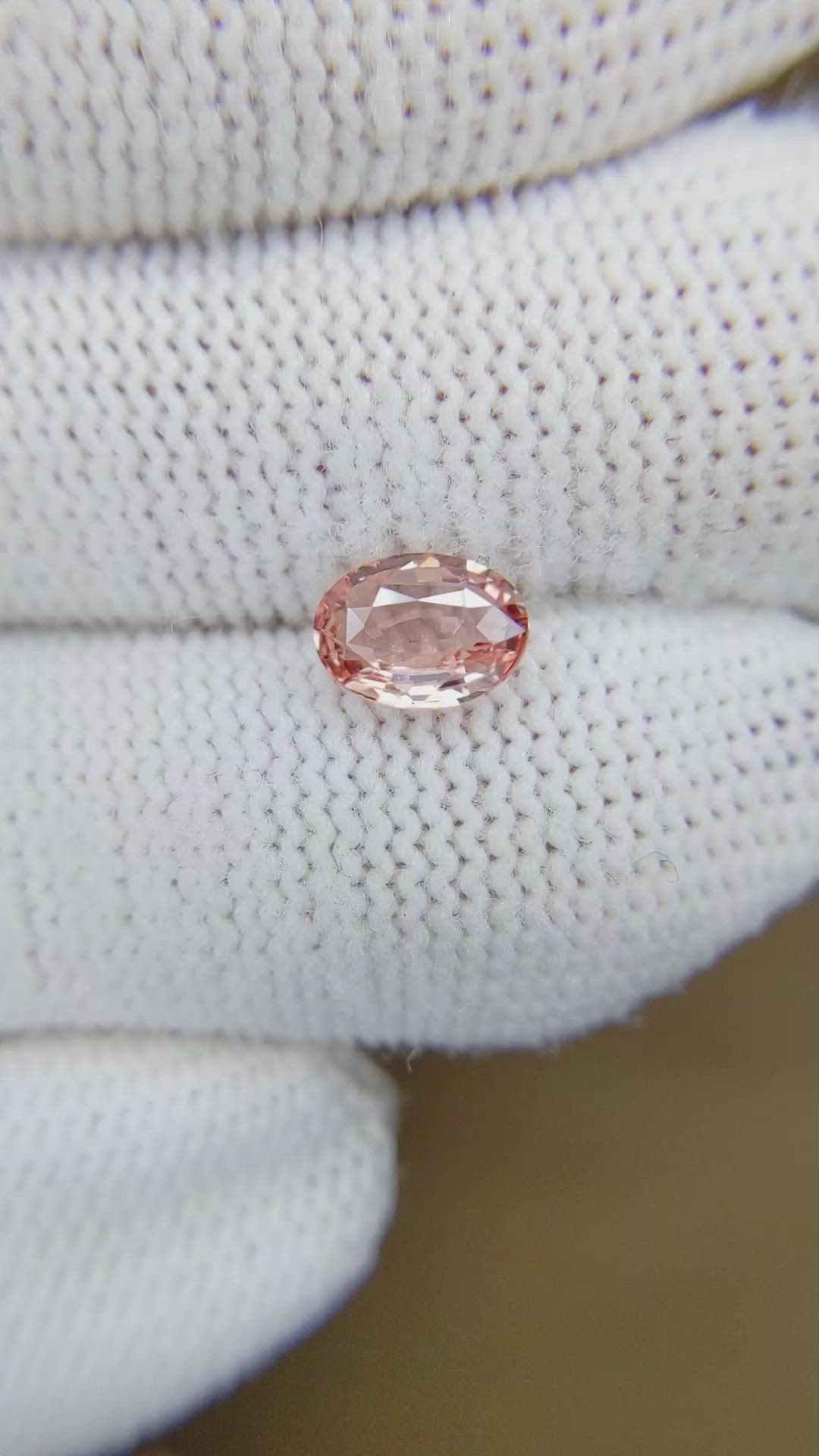 1.06 Ct. Padparadscha Sapphire from Ceylon (Sri Lanka) Size Video