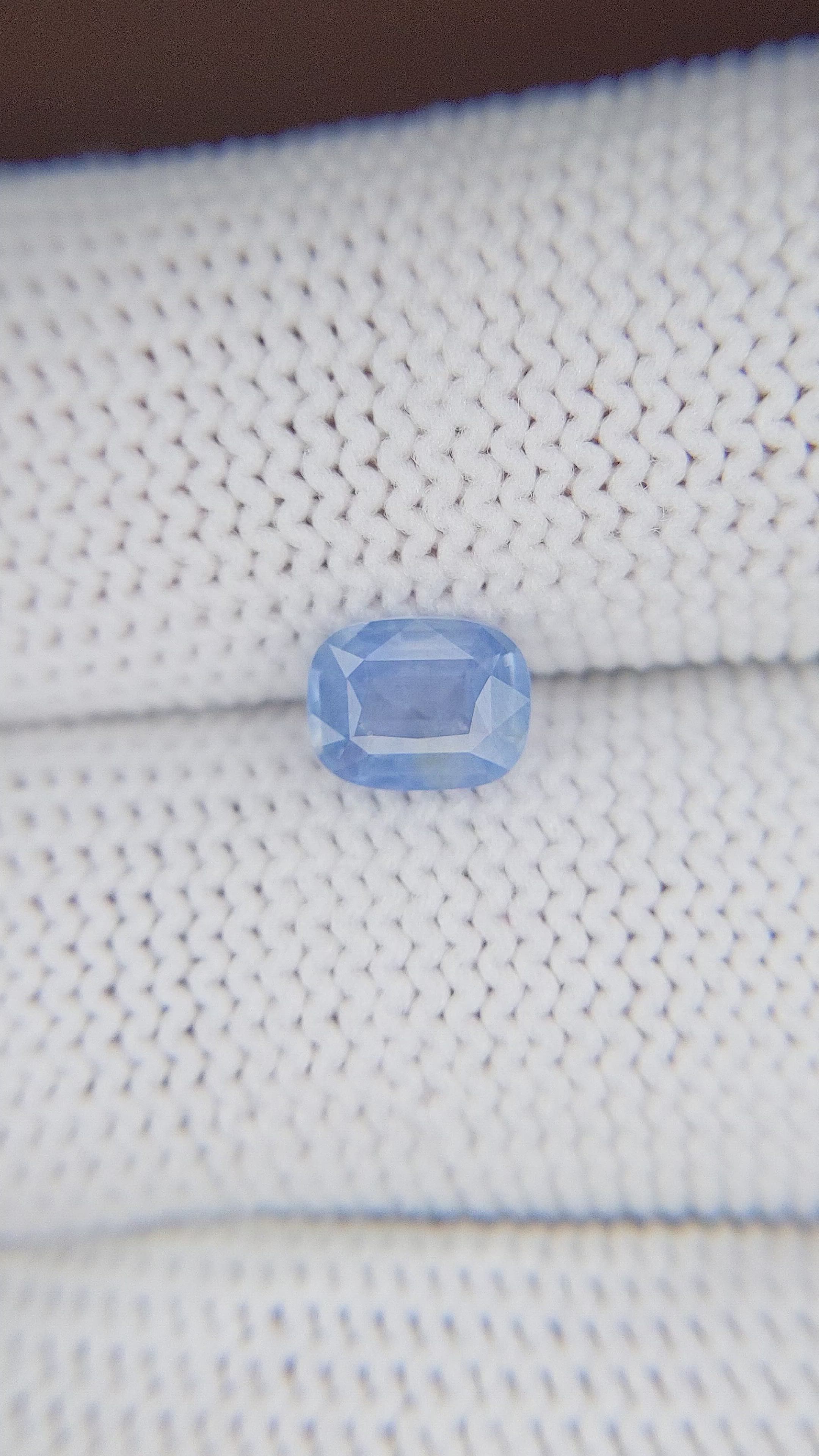 1.05 Ct. Blue Sapphire from Ceylon (Sri Lanka) Size Video